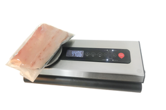 Deluxe 12V/240V Vacuum Sealer with removal Scale