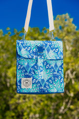 Peacock Paradise Insulated Lunch Bag, Removable Shoulder Strap, Metal Buckle