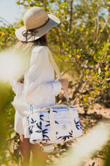 Havana 15 Can Deluxe Cooler Bag, Insulated Lining, Removable Shoulder Strap, Storage Pocket