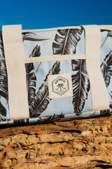 Sorrento Palm 15 Can Deluxe Cooler Bag, Insulated Lining, Removable Shoulder Strap, Storage Pocket