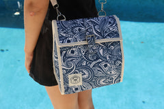 Tahitian Blue Insulated Lunch Bag, Removable Shoulder Strap, Adjustable Closure Strap
