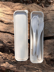 Wheat Straw Cutlery Set in Case - Beige or Blue
