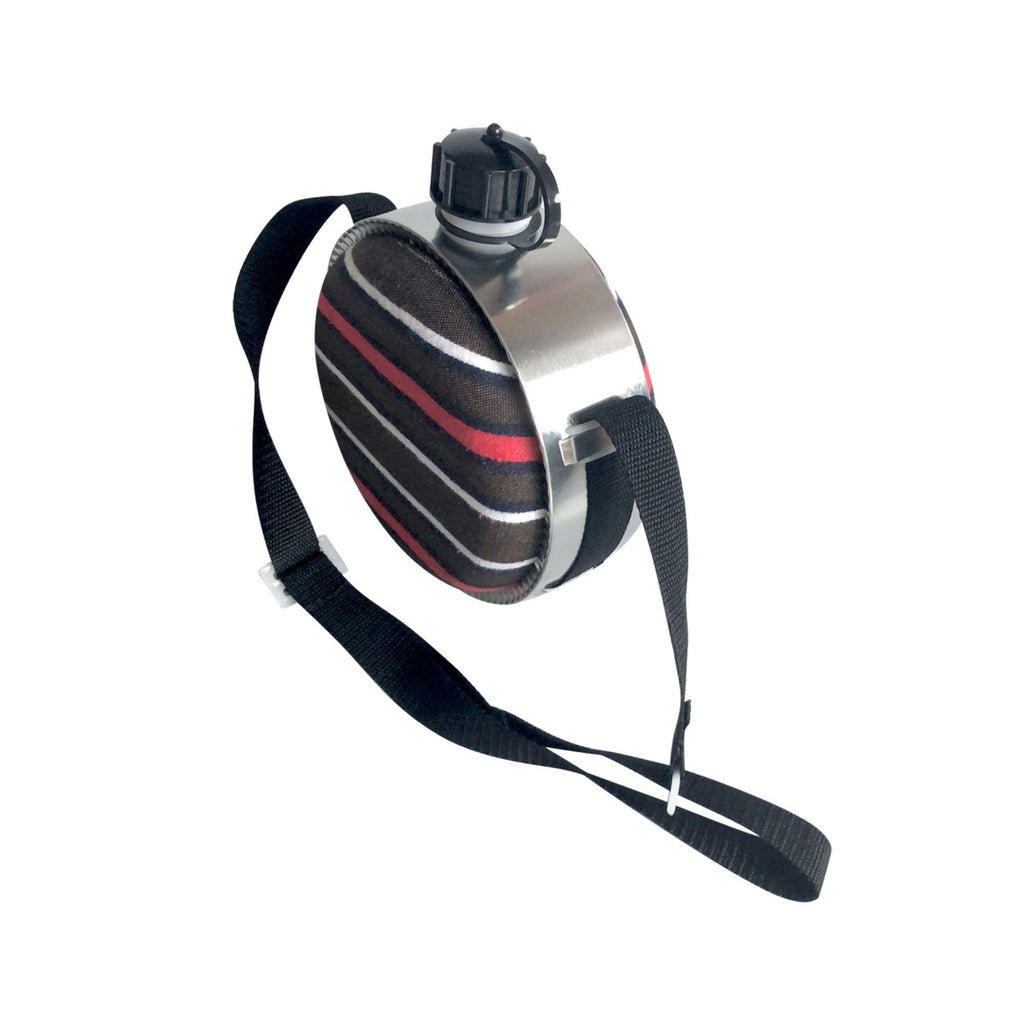 Wildtrak 2-Quart Water Canteen Strew Top with Adjustable Shoulder Strap