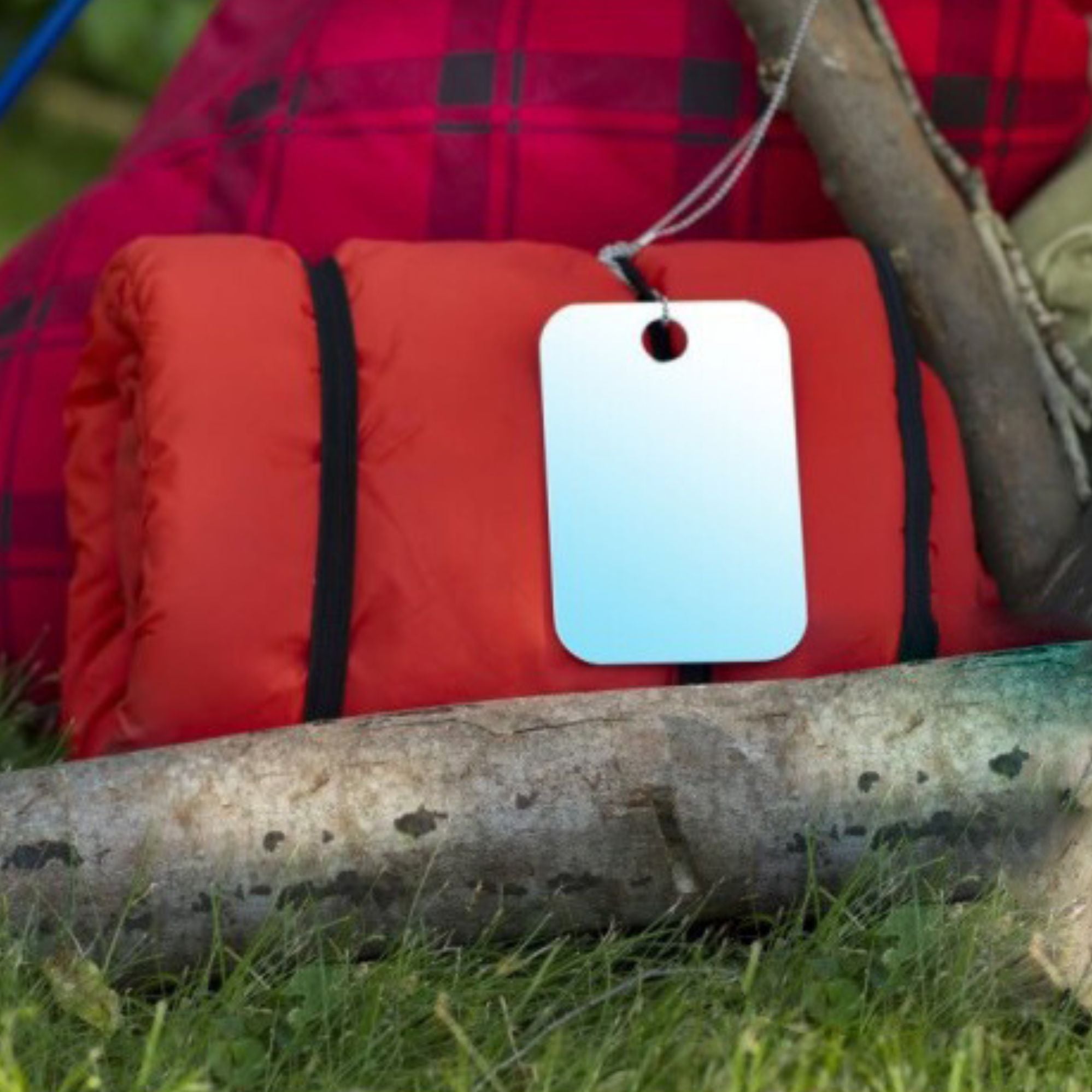 Wildtrak Acrylic Camping Miror 11x7cm