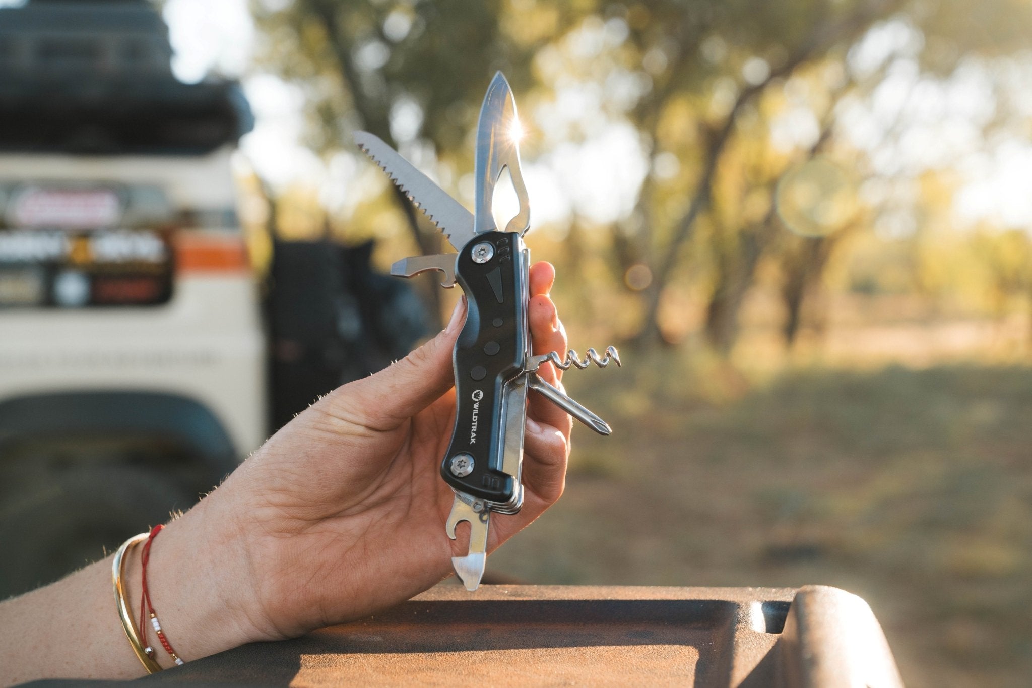9 in 1 Multi Function Tool with Pocket Knife
