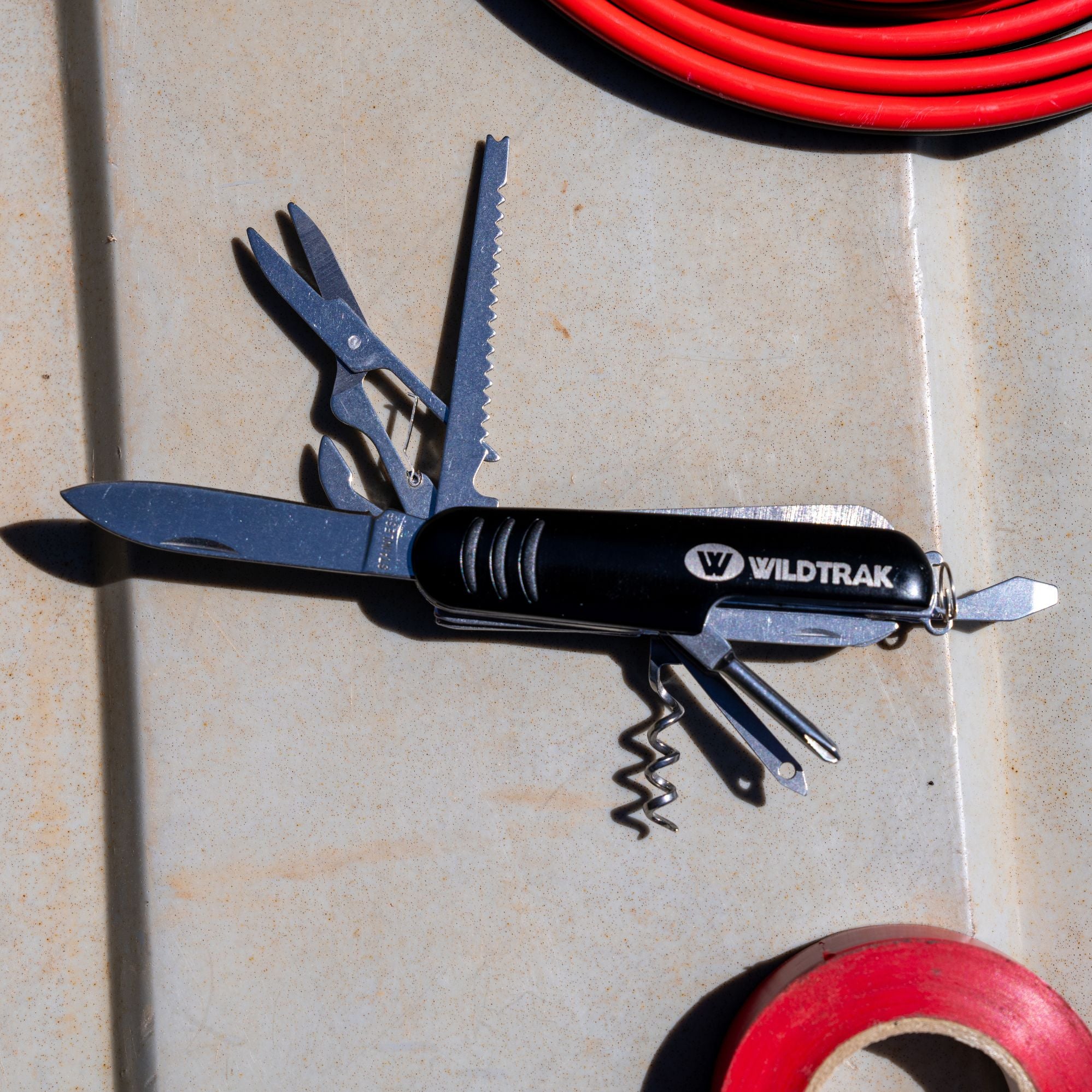 Wildtrak 15 in 1 Multi Function Tool with Army Knife