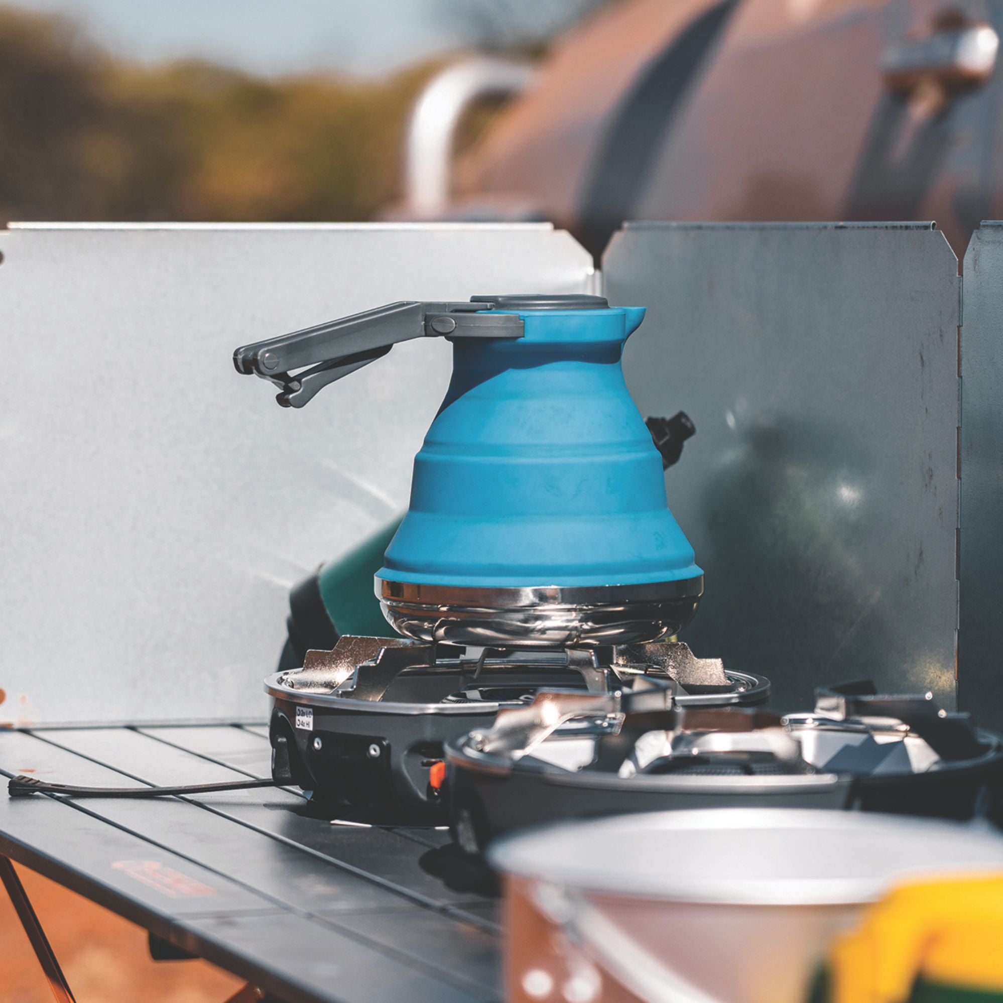 Wildtrak Collapsible 1.5 Litre Travel Kettle