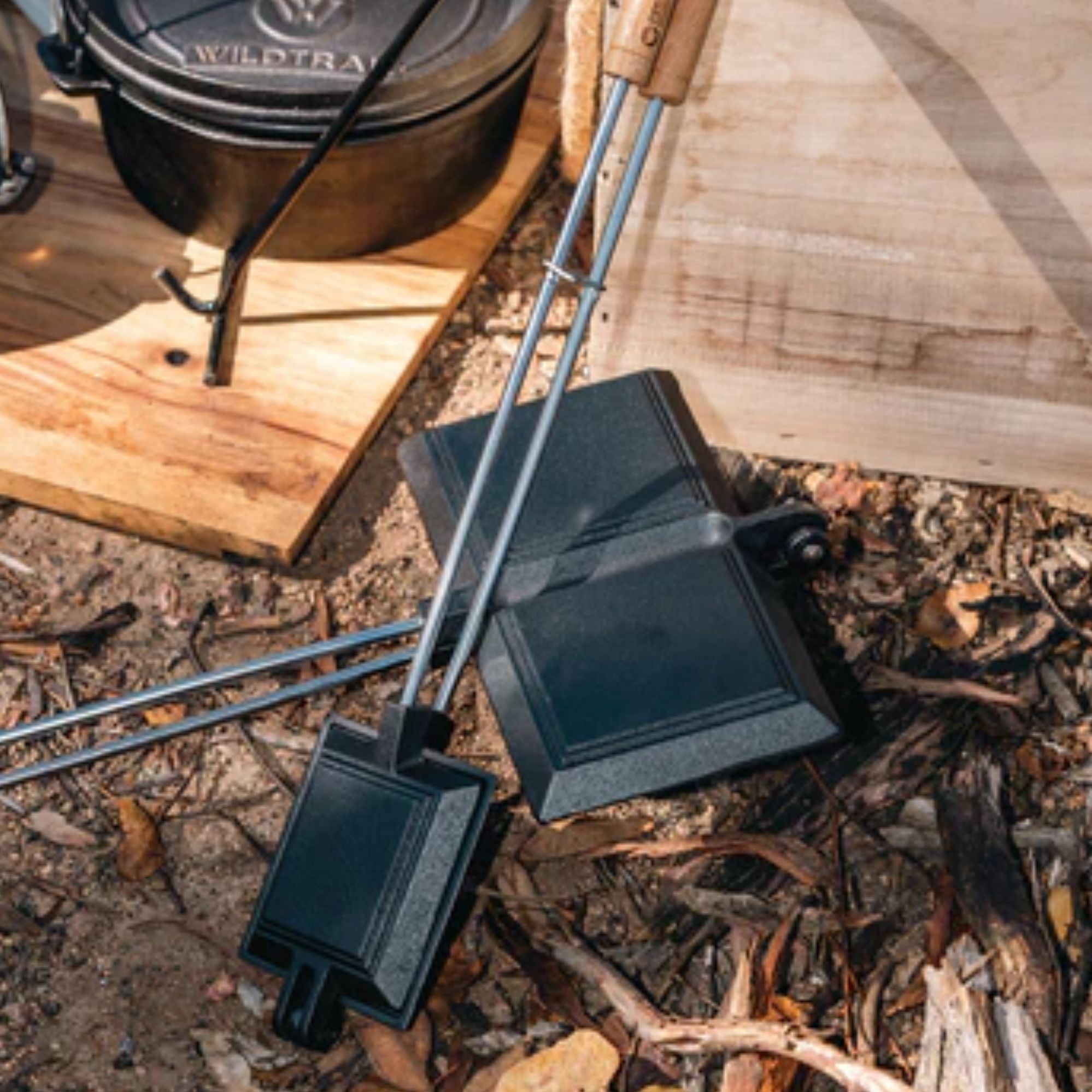 Wildtrak Jumbo Single Jaffle Iron 53cm