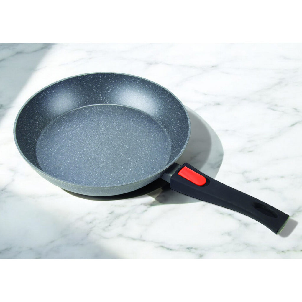 Wildtrak 24cm Non-stick Safe Fry Pan with Detachable Handle
