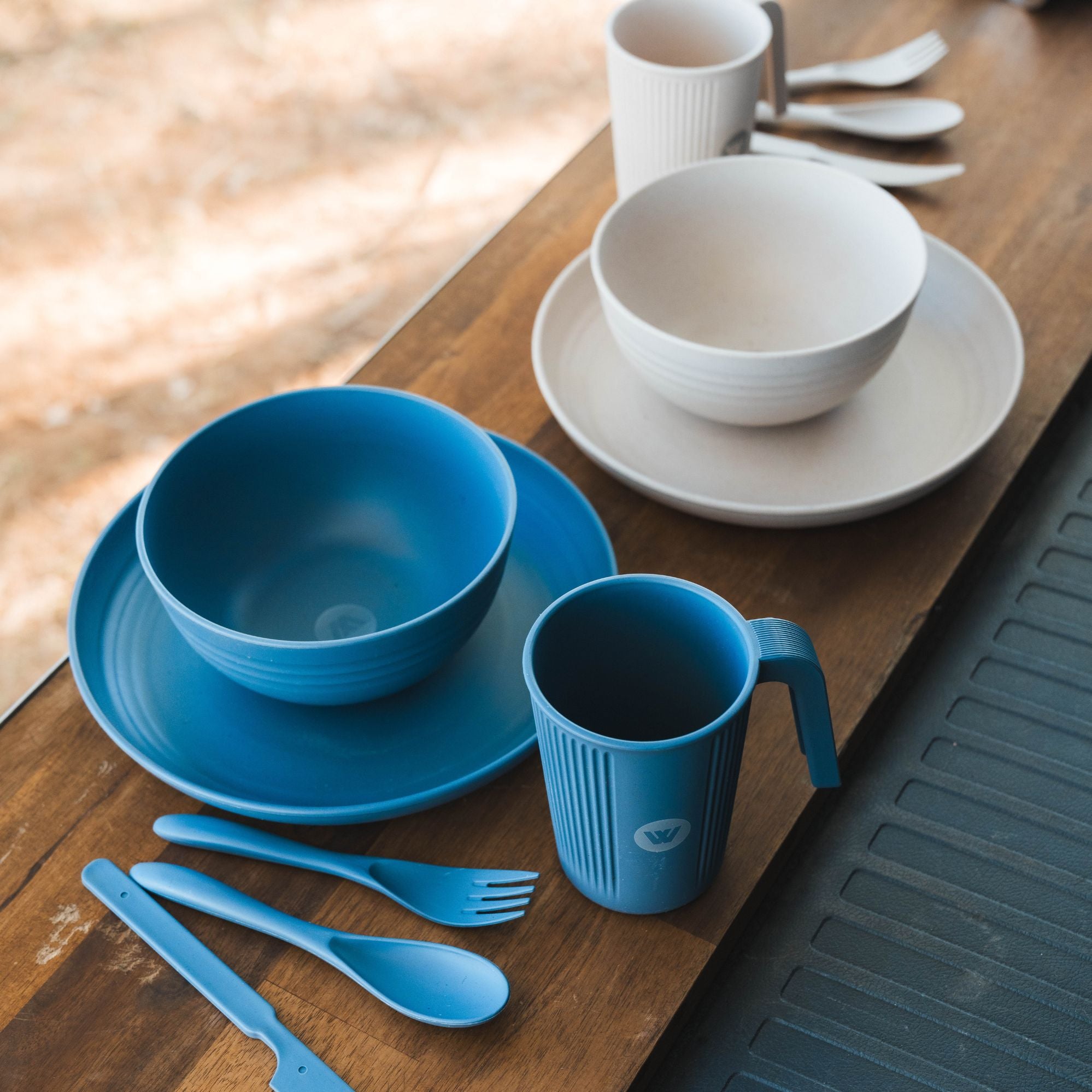 Wildtrak Wheat Straw Cup with Handle 350ml – Beige or Blue