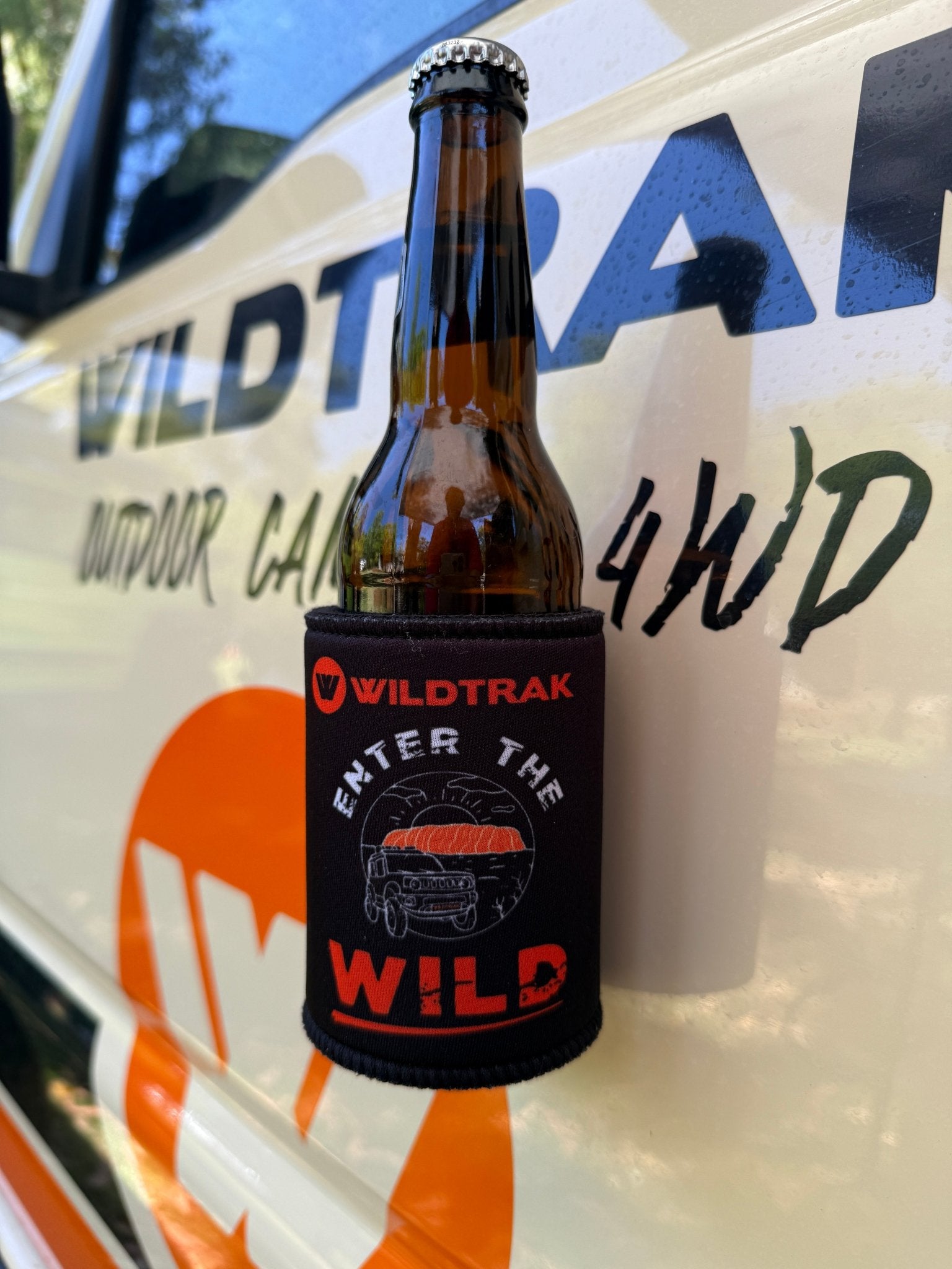 Wildtrak Enter the Wild Magnetic Stubbie Holder