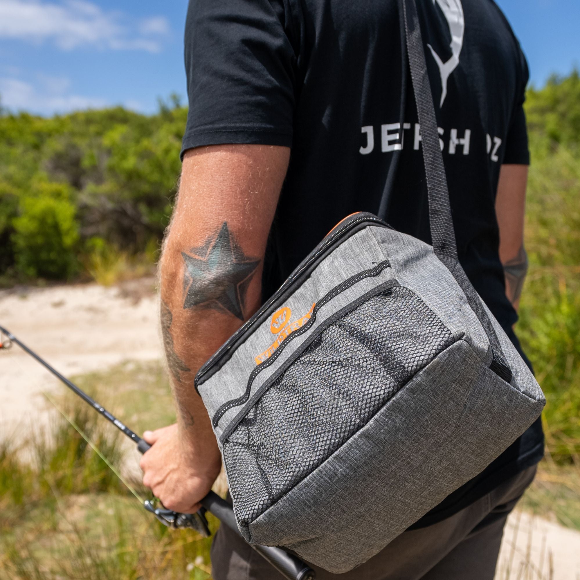 Wildtrak 18 Can Staycool Soft Cooler Bag with Shoulder Strap