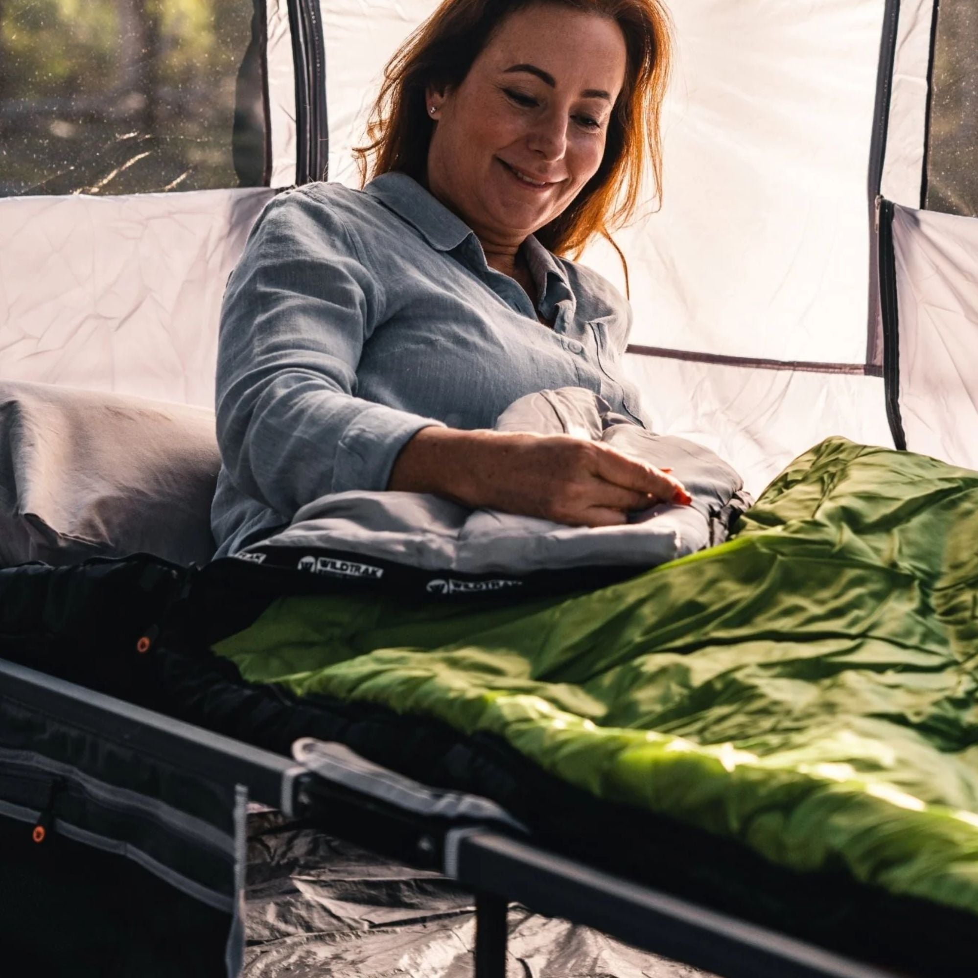 Bremer Hooded Sleeping Bag, 0-5°C, Breathable Lining, Ripstop Fabric, Auto Lock Zips, Sewn-in Storage Pocket, Sewn-through Construction, Hanging Loop, Storage Bag, 80x220cm