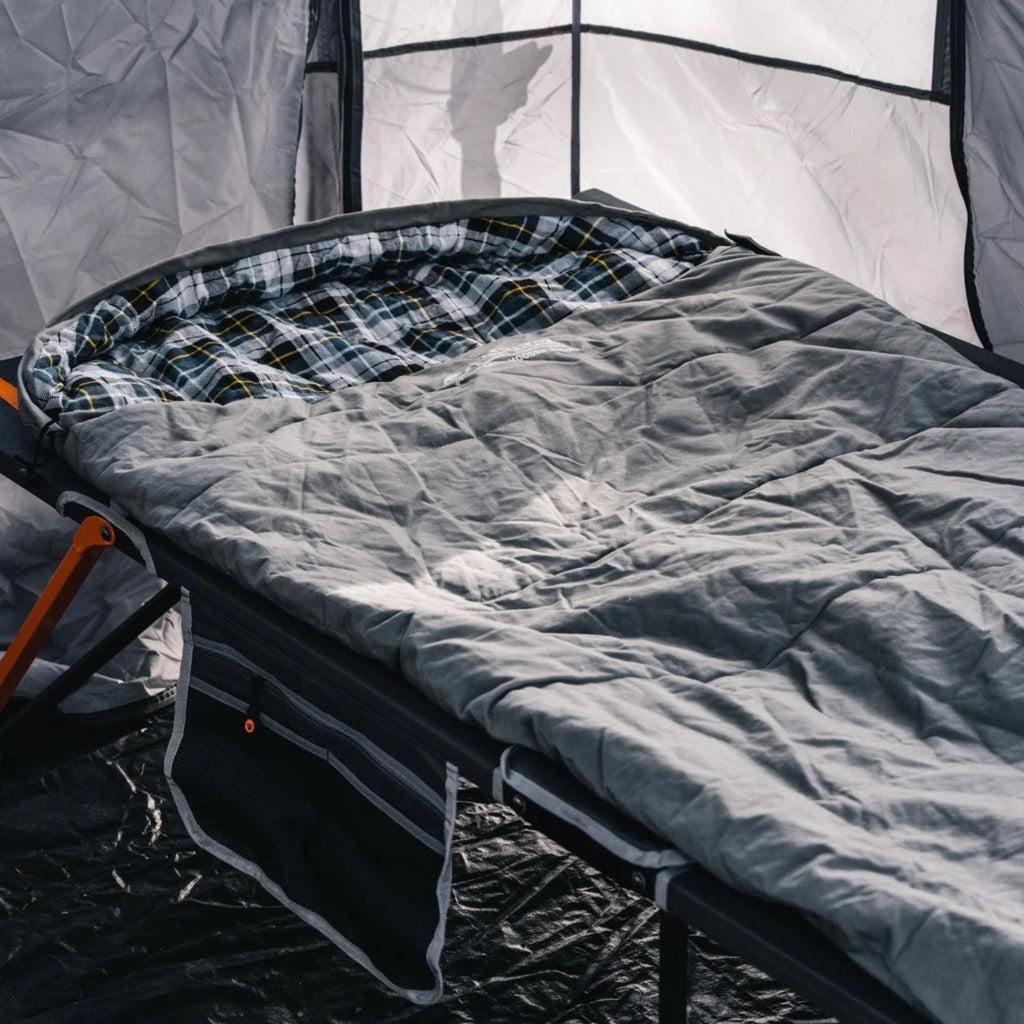 Wildtrak -2 to -7°C Frankland Jumbo Hooded Sleeping Bag, 90 x 230cm