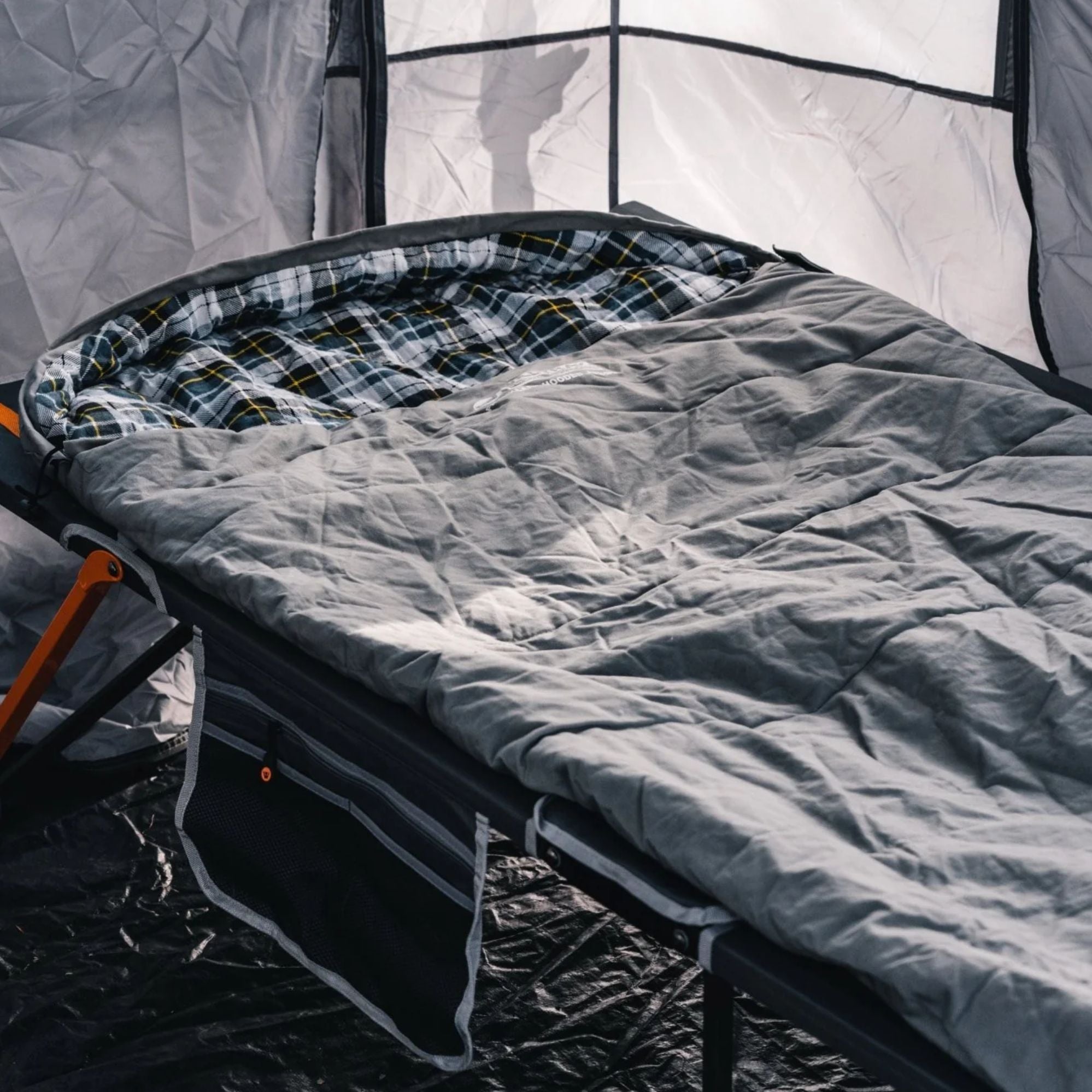 Frankland Jumbo Hooded Sleeping Bag, -2 to -7°C, Flannel Inner, Cotton Canvas Outer Shell, Auto Lock Zips, Sewn-through Contruction, Sewn-in Storage Pocket, Storage Bag, Hanging Loops, 90x230cm