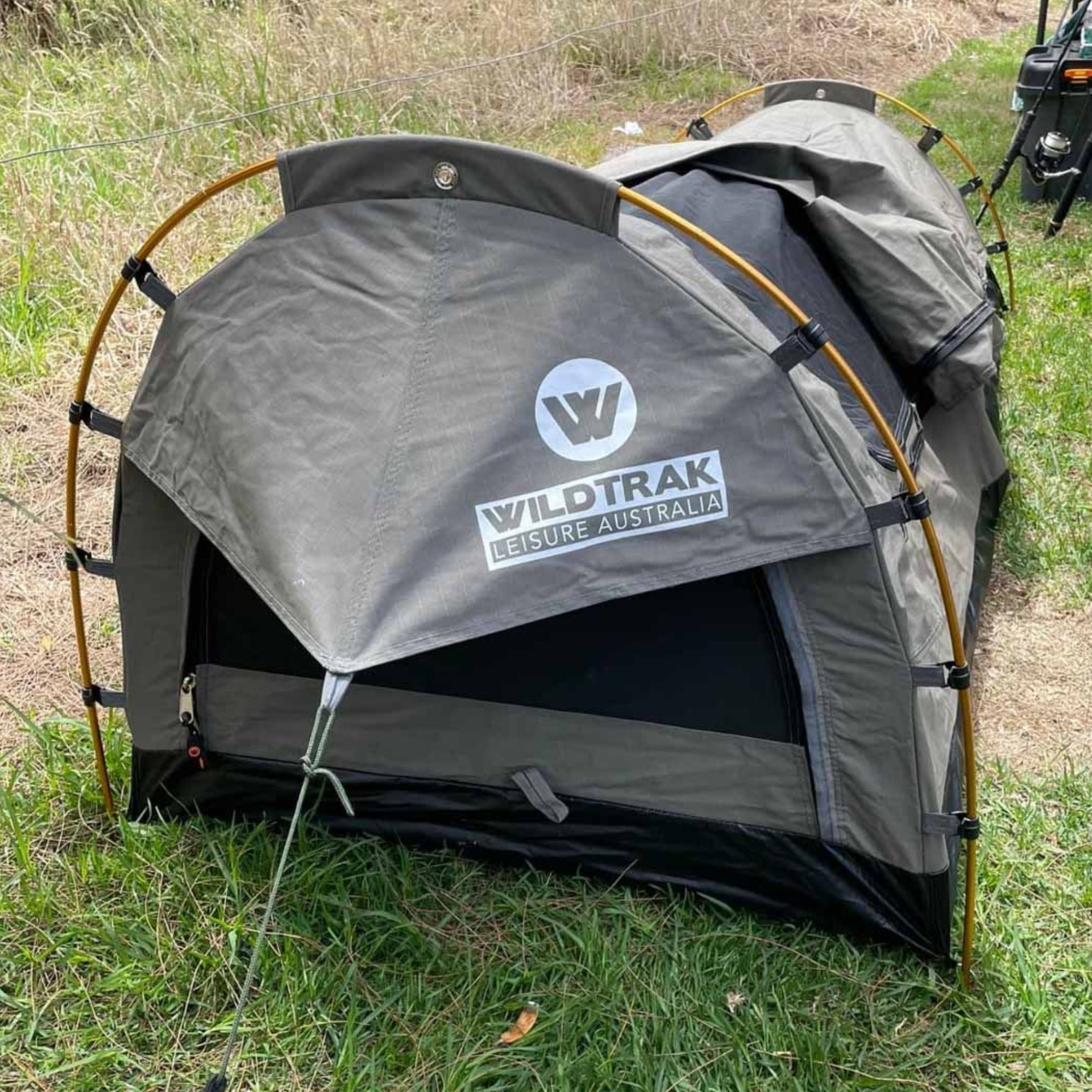 King Single Trakker Easy Setup Swag 420gsm Heavy Duty Ripstop Canvas, Ultra Fine Mesh, Aluminium Poles, High Density Foam Mattress, Weatherproof, Durable, Carry Bag with Handles 90x210cm