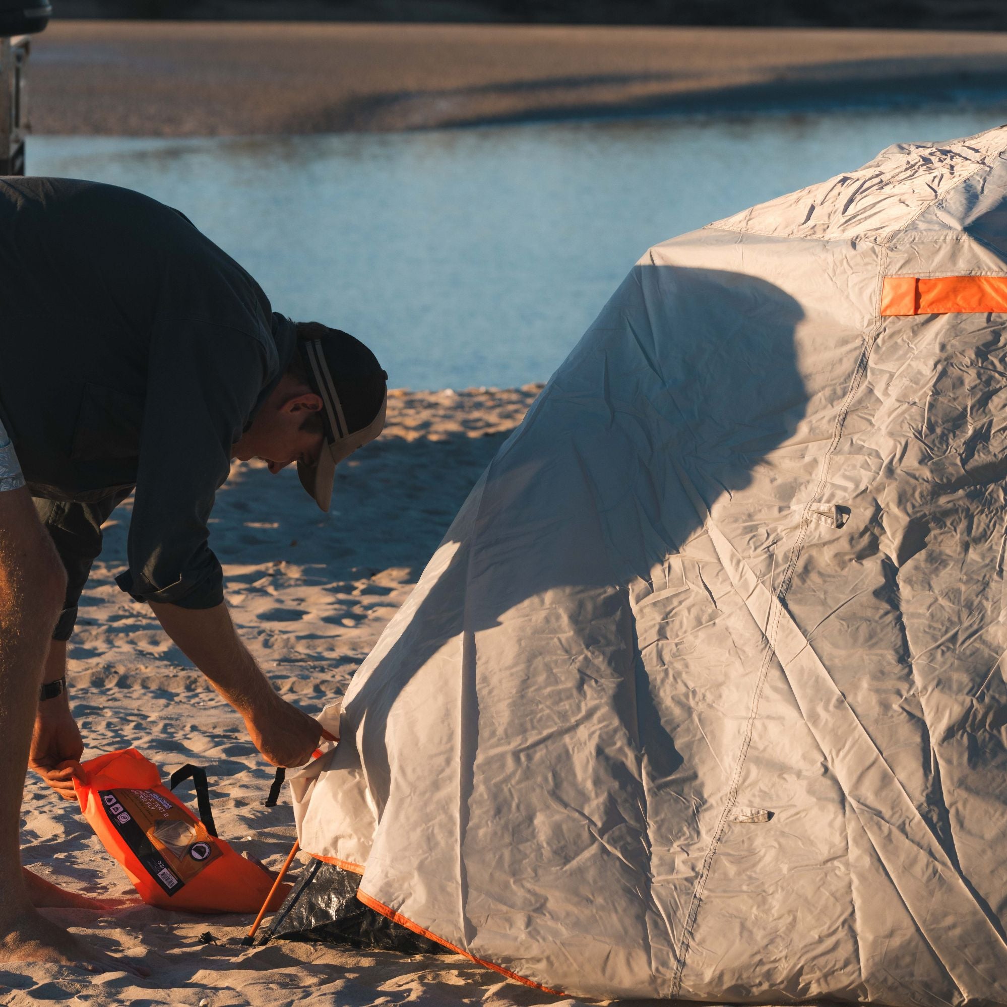 Wildtrak 2P Easy Up Mozzie Dome Tent 2 Outer Fly with Carry Bag
