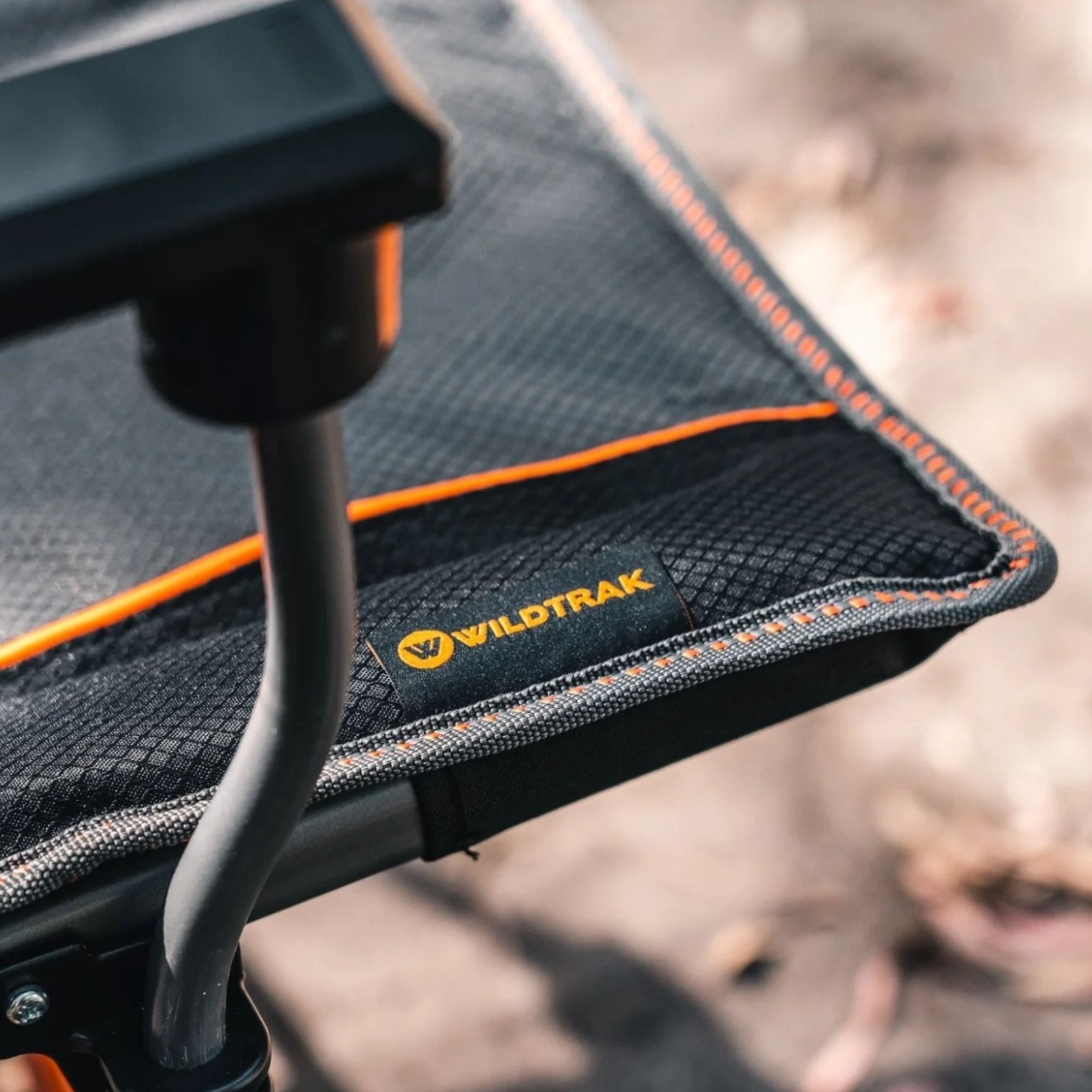 Wildtrak Cheynes Solid Arm Chair High Back