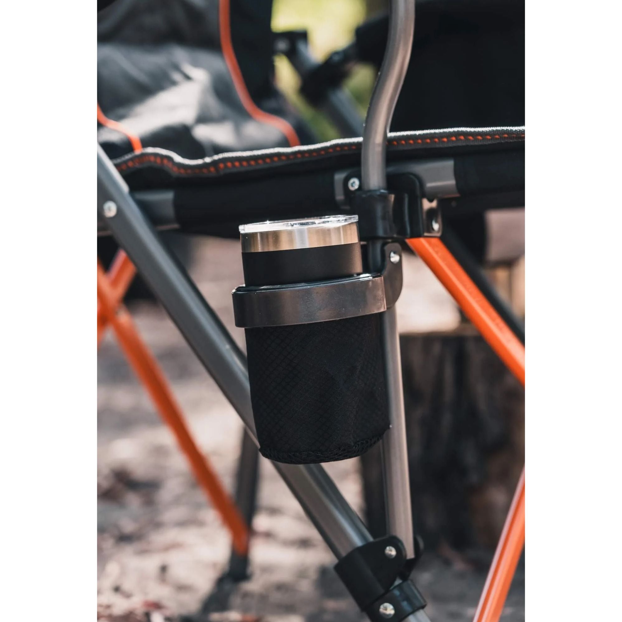 Wildtrak Cheynes XL Solid Arm Chair with Cushioned High Back