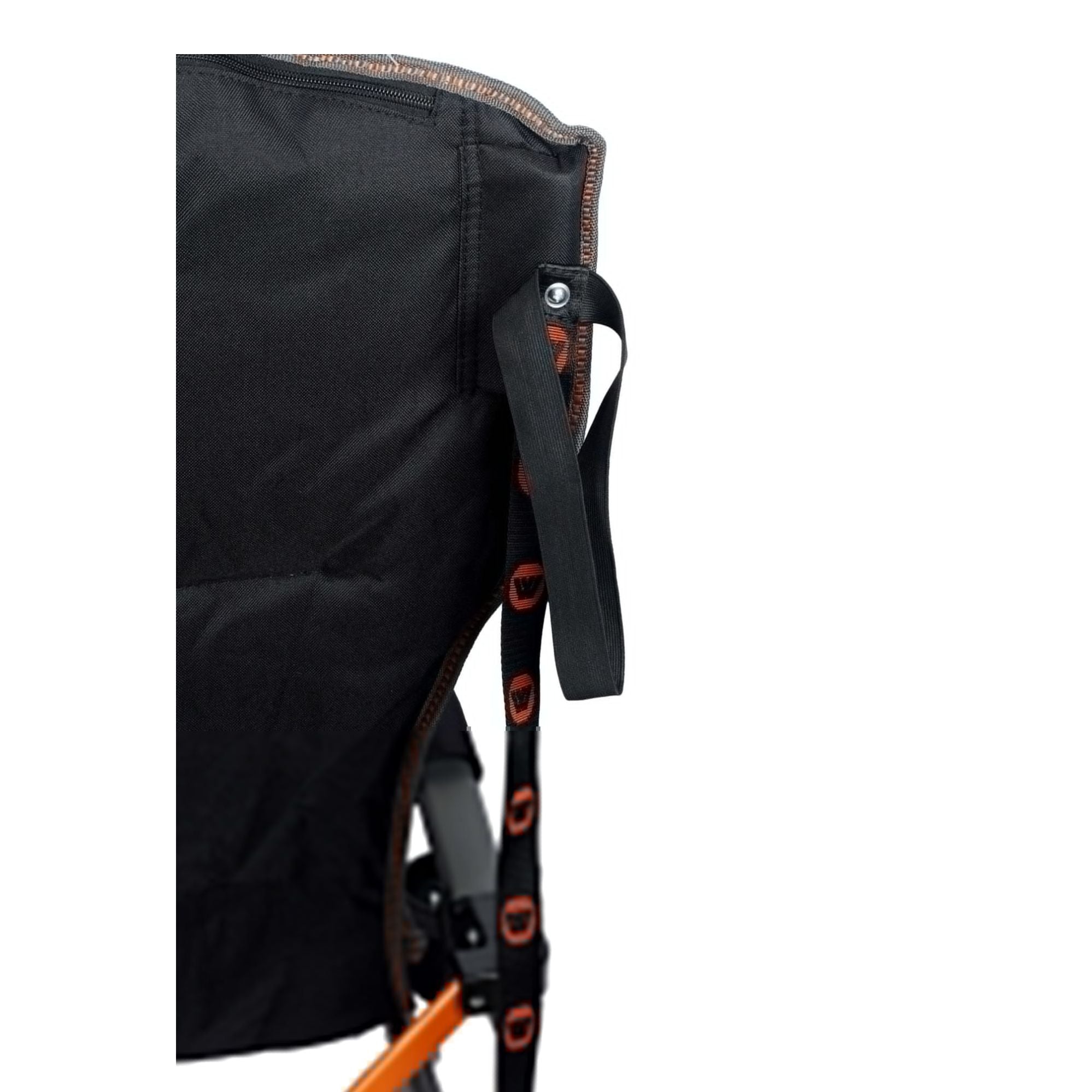 Wildtrak Cheynes XL Solid Arm Chair with Cushioned High Back