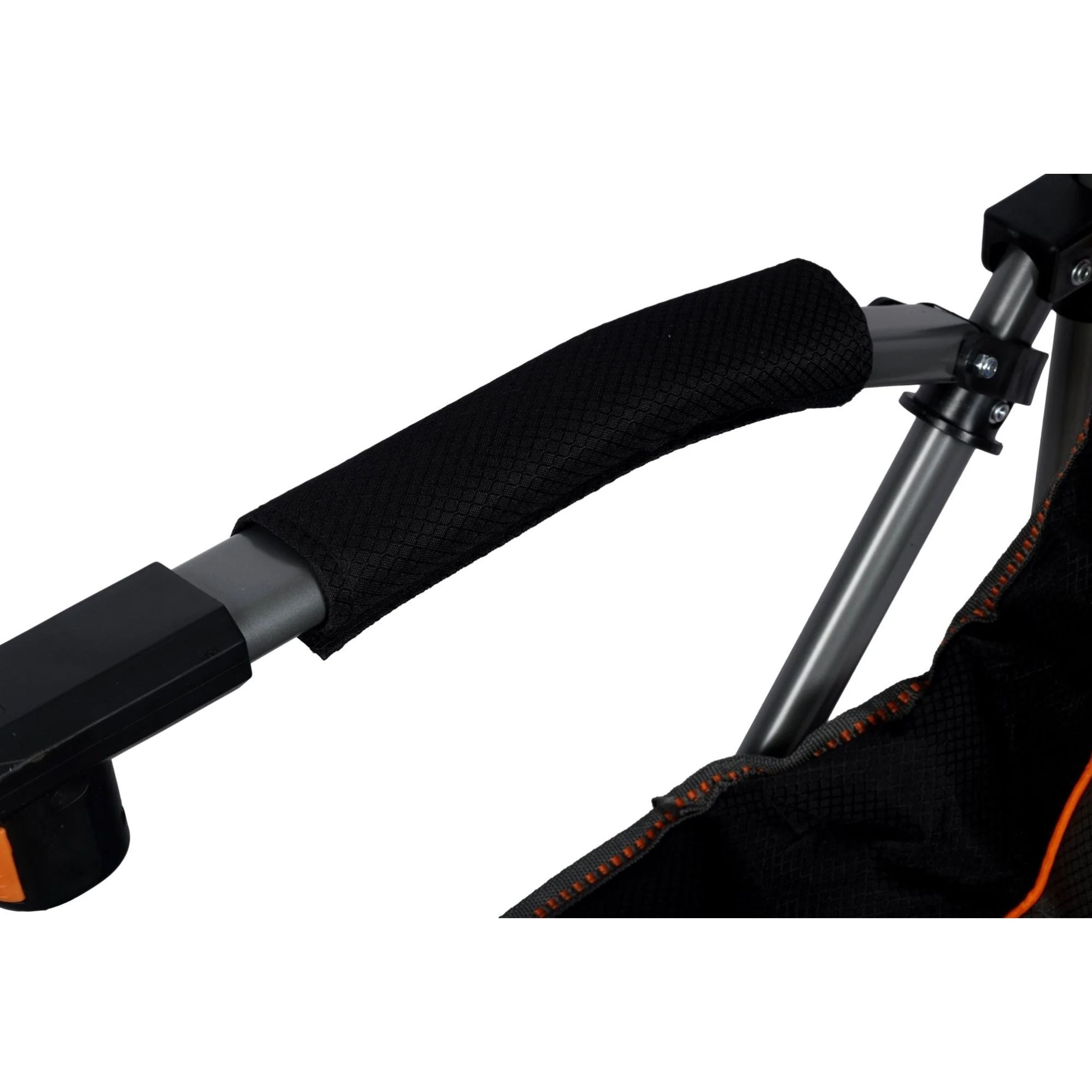 Wildtrak Cheynes XL Solid Arm Chair with Cushioned High Back