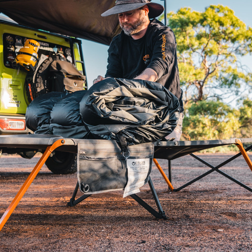 Wildtrak Queen Easy Up Stretcher Bed, 200 x 144 x 42cm