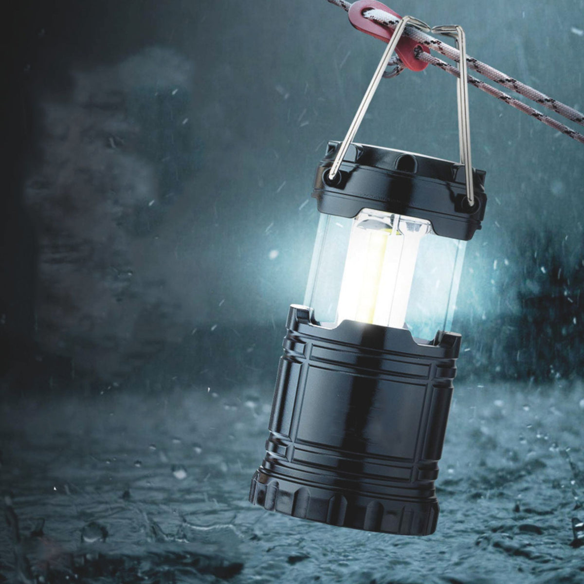 Wildtrak Pop Up 500Lumen Compact Lantern Camp Light Includes Batteries