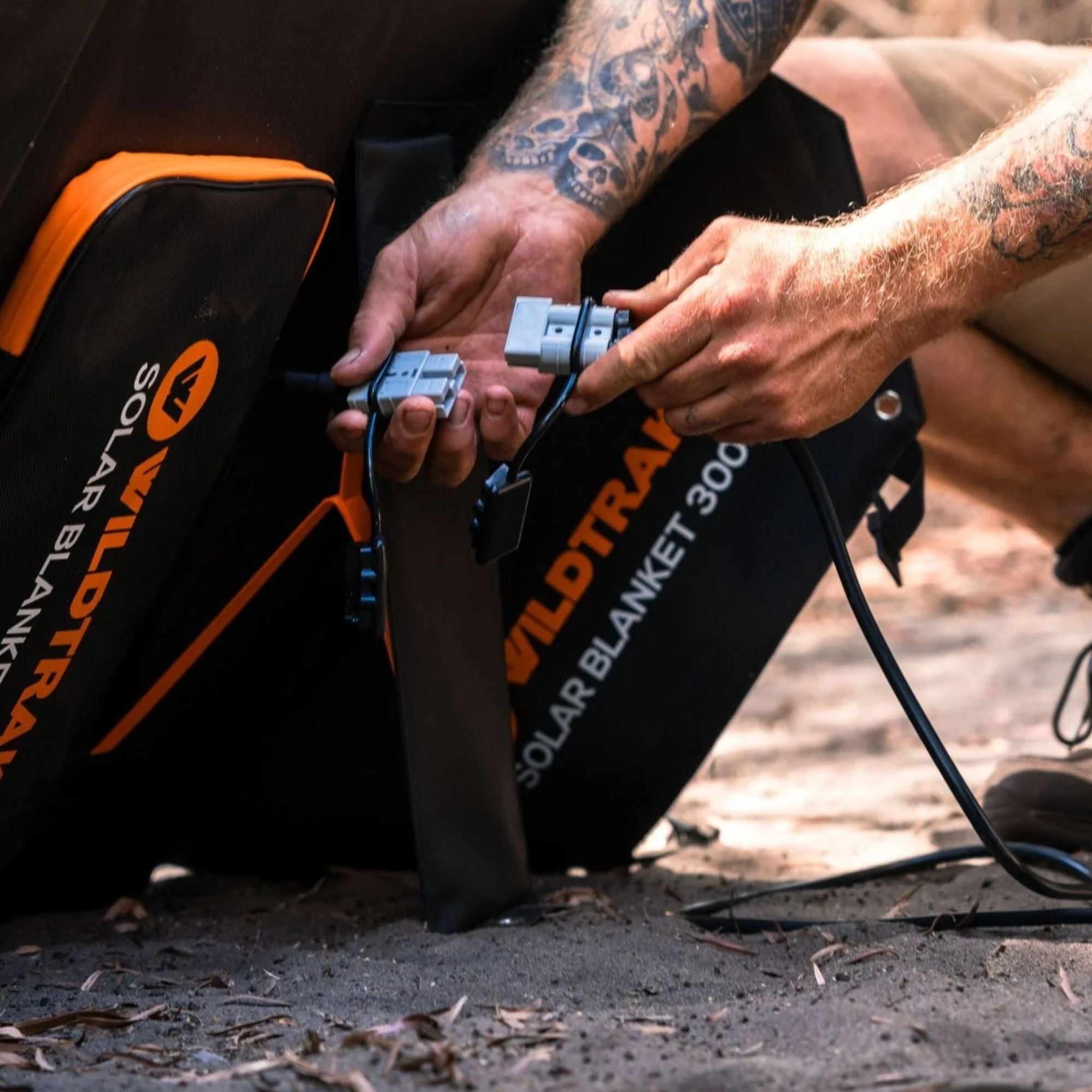 Wildtrak 240W Folding Solar Blanket A-Grade with ETFE Coating, Built in Stand, & Carry Bag