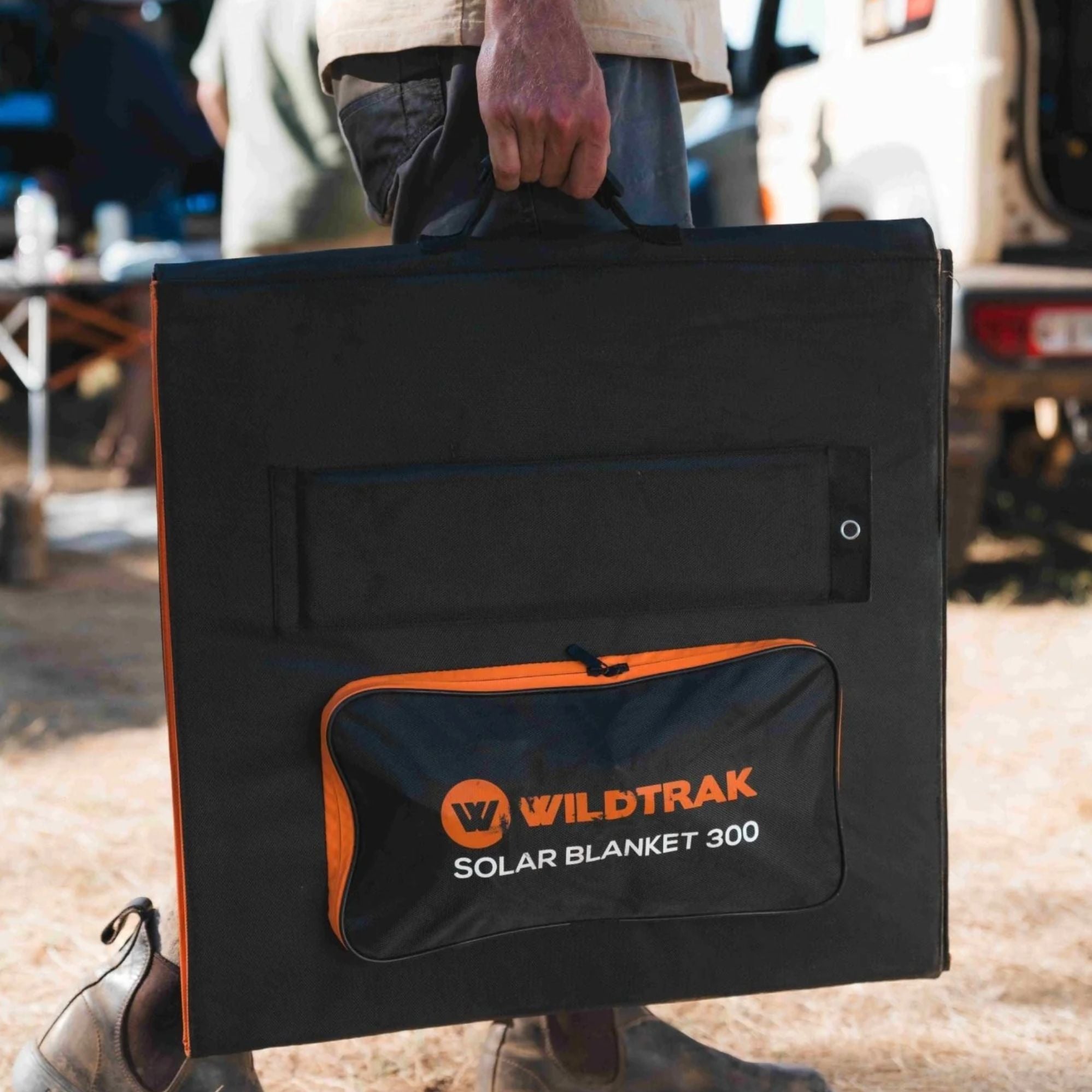 Wildtrak 300W Folding Solar Blanket A-Grade with ETFE Coating, Built in Stand, & Carry Bag