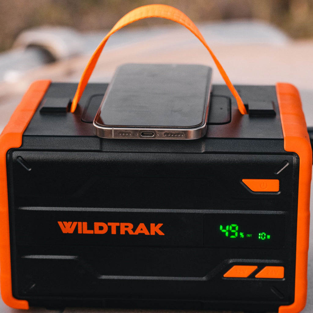 Wildtrak Power Tank Buddy 30Ah Portable Lithium Power Station With Charge N Go