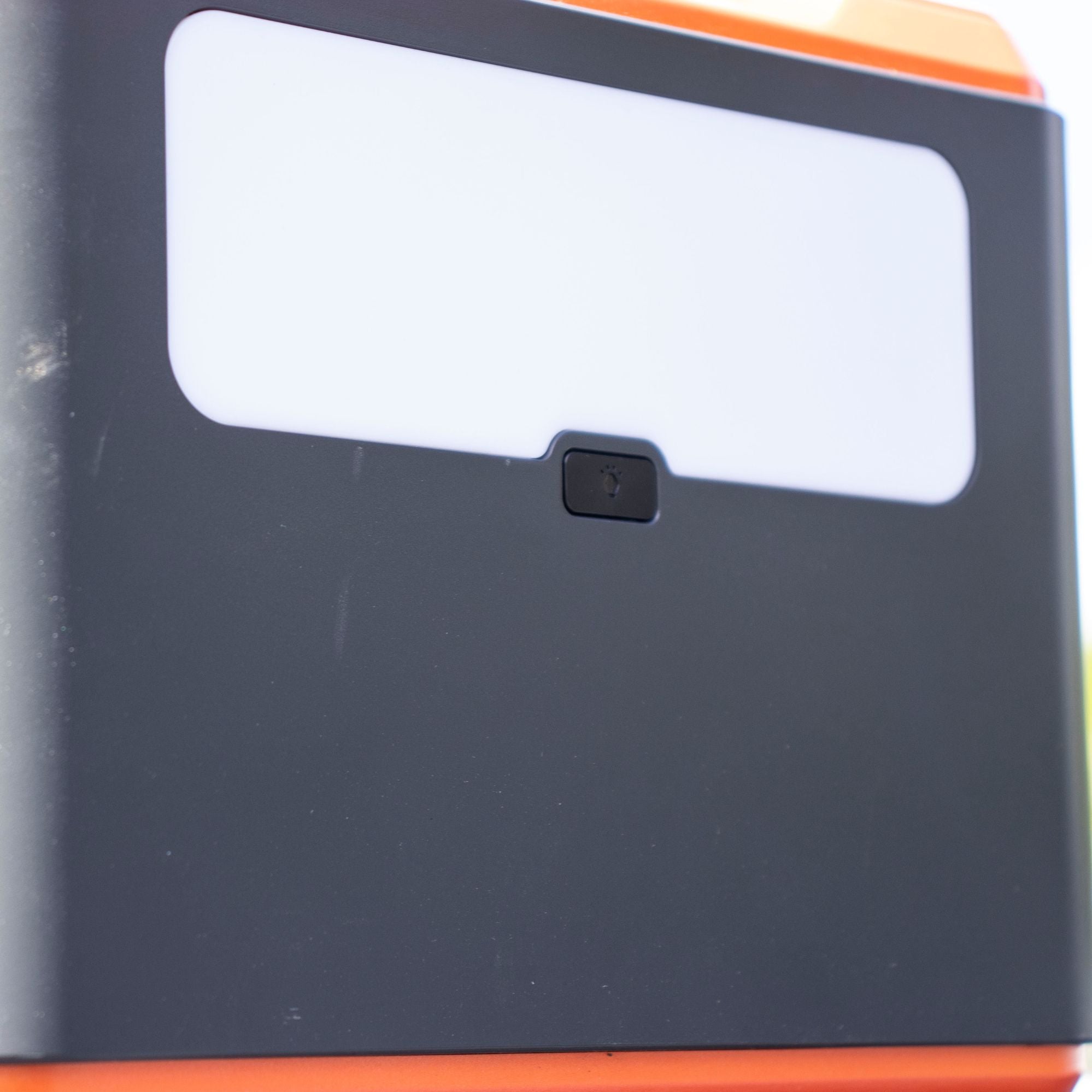 Wildtrak Power Tank Pro 300 Portable Power Station - 23Ah Lithium-Ion Battery