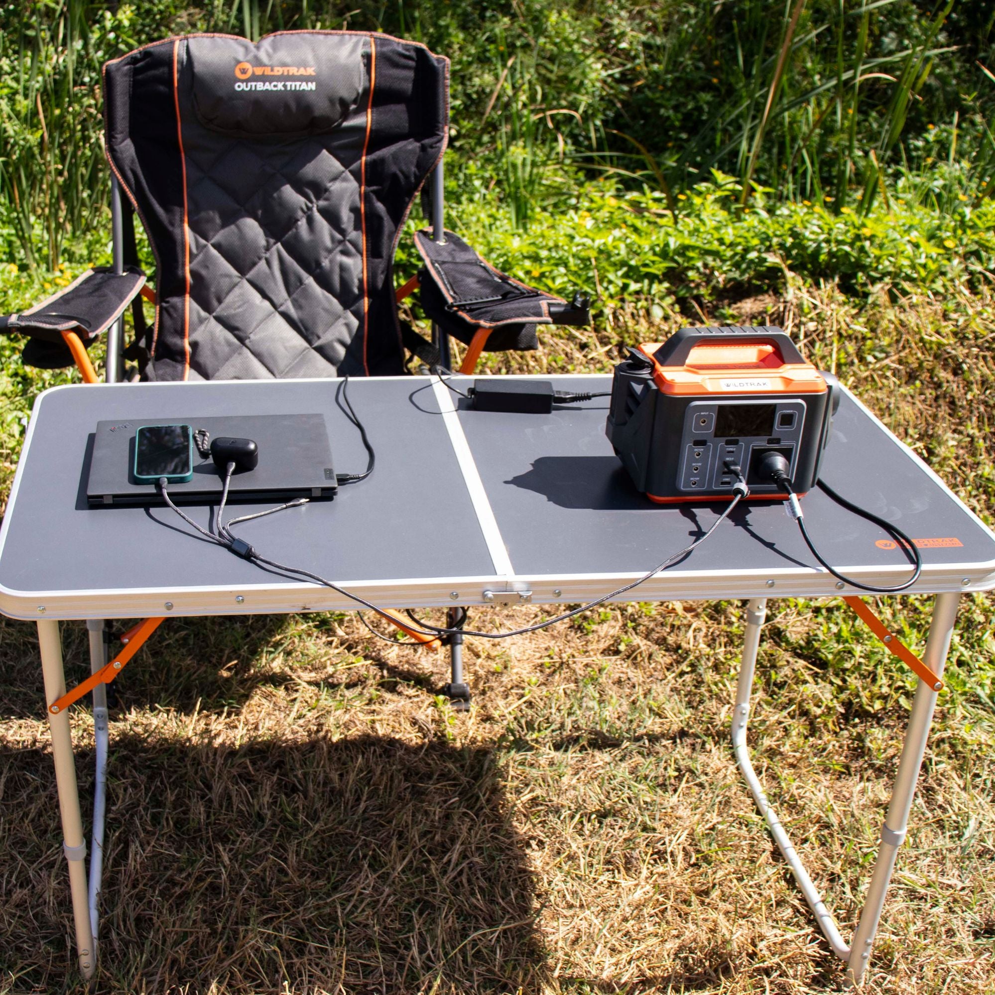 Wildtrak Power Tank Pro 300 Portable Power Station - 23Ah Lithium-Ion Battery