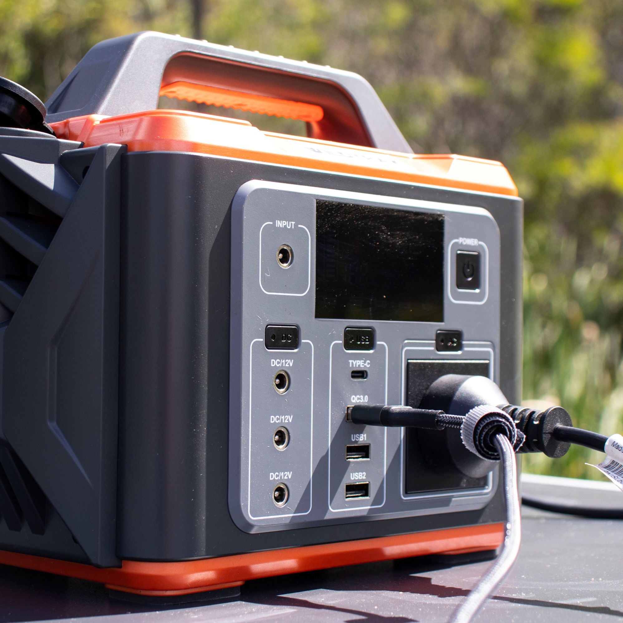 Wildtrak Power Tank Pro 300 Portable Power Station - 23Ah Lithium-Ion Battery
