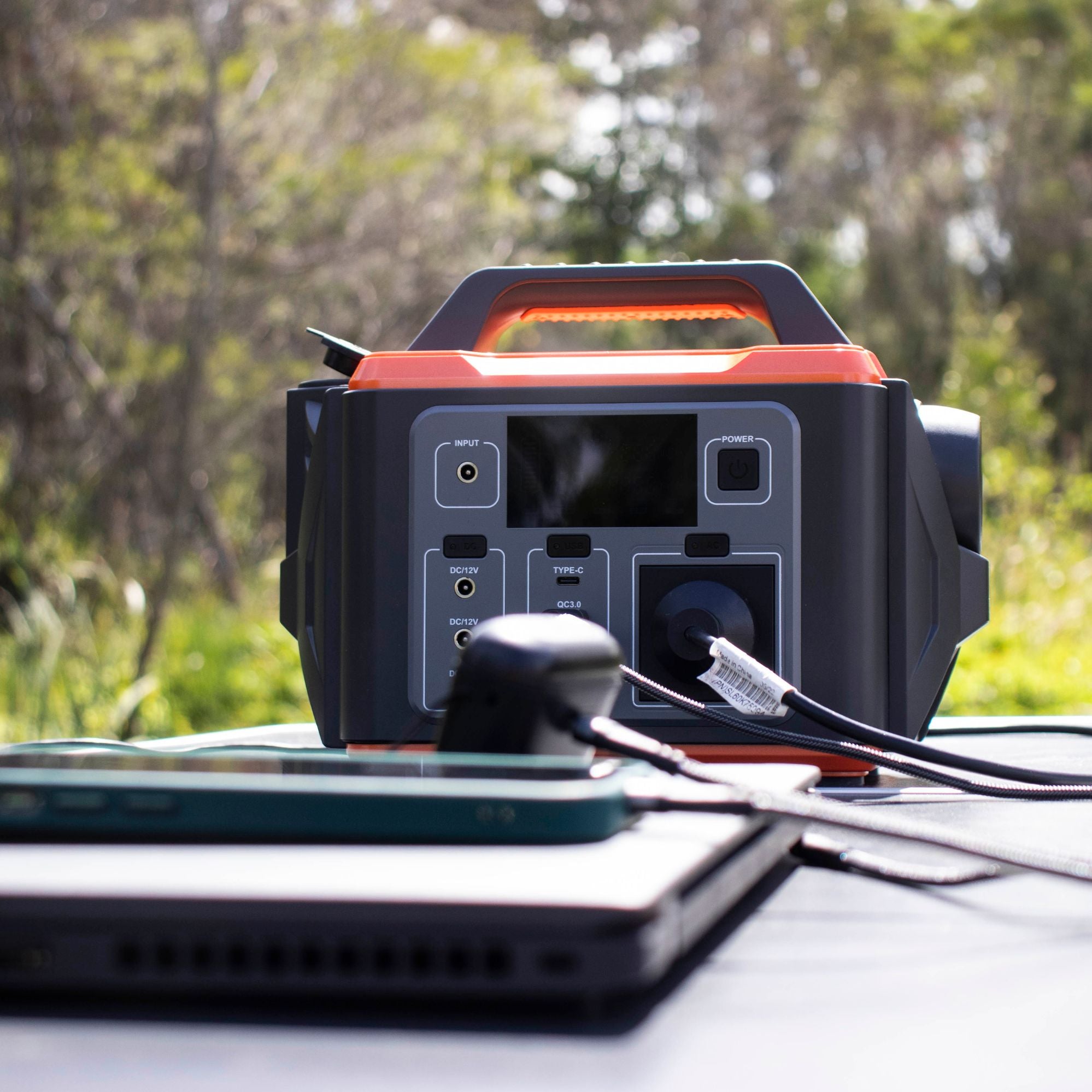 Wildtrak Power Tank Pro 300 Portable Power Station - 23Ah Lithium-Ion Battery
