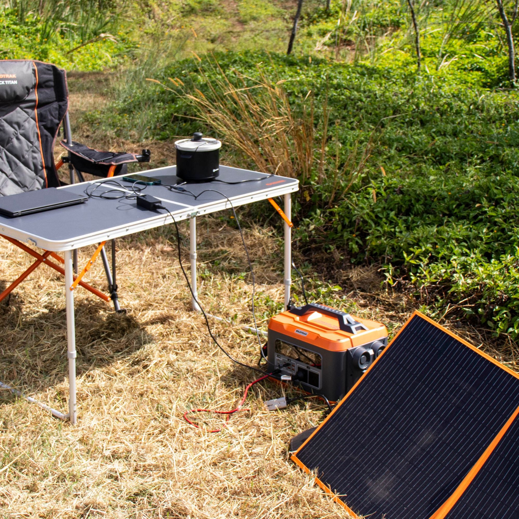 Wildtrak Power Tank Pro 2400 Portable Power Station - 157Ah LiFePO4 Battery