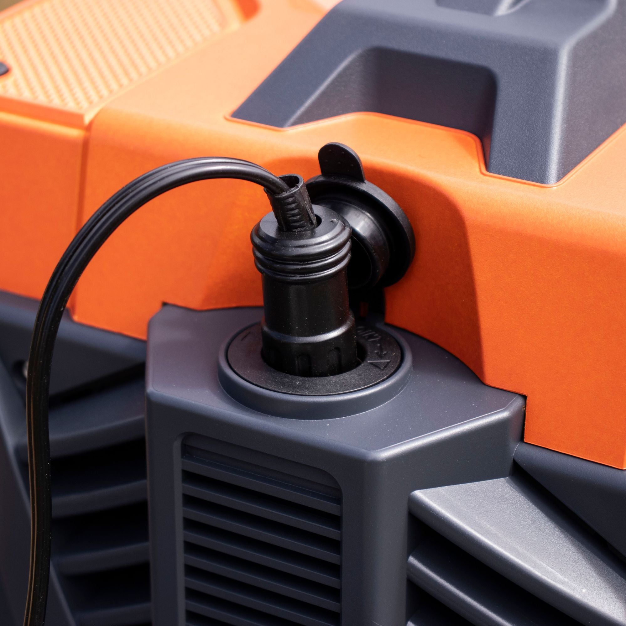 Wildtrak Power Tank Pro 3000 Portable Power Station - 225Ah LiFePO4 Battery