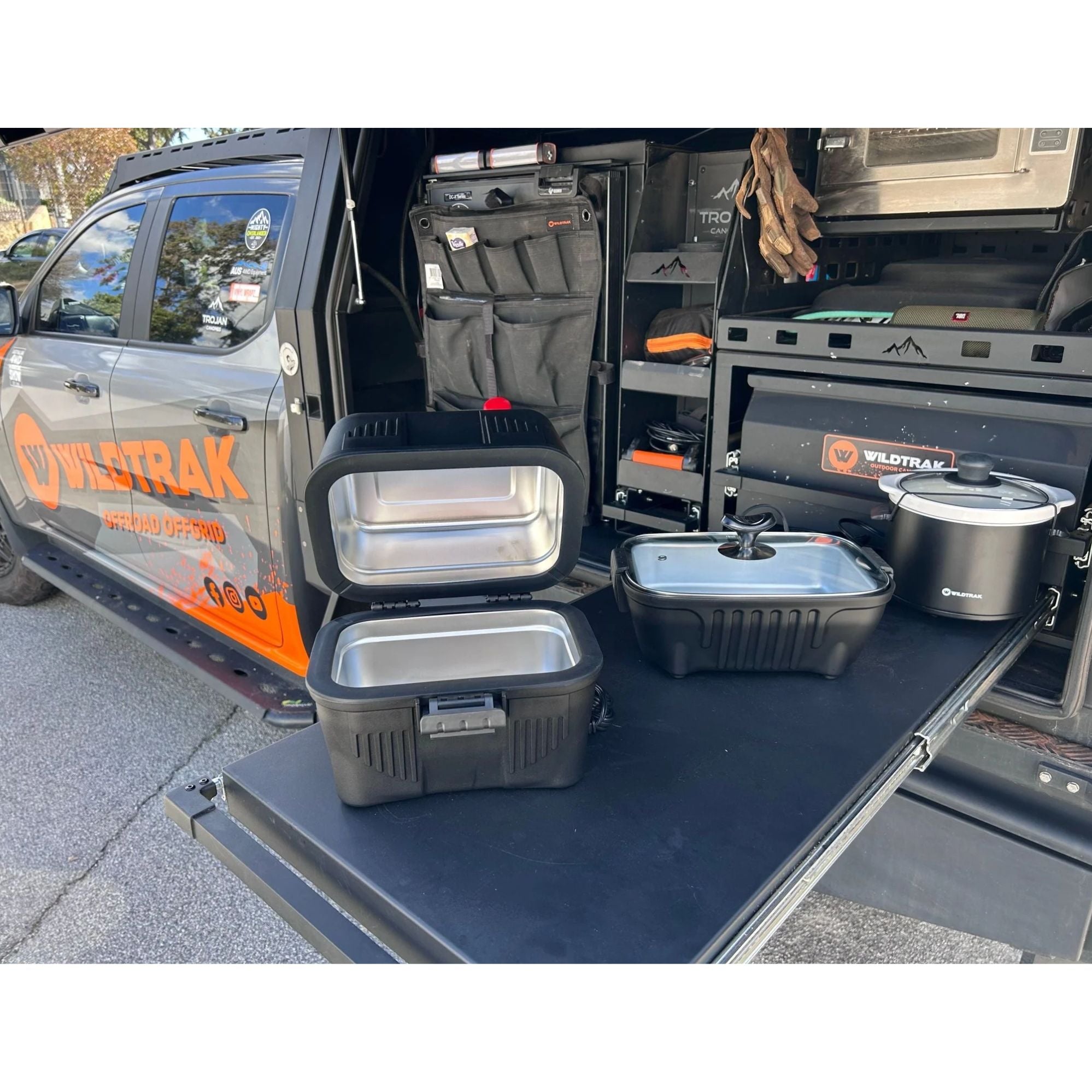 Wildtrak Offroad Portable 12V Slow Cooker 1.4L Electric Cooker