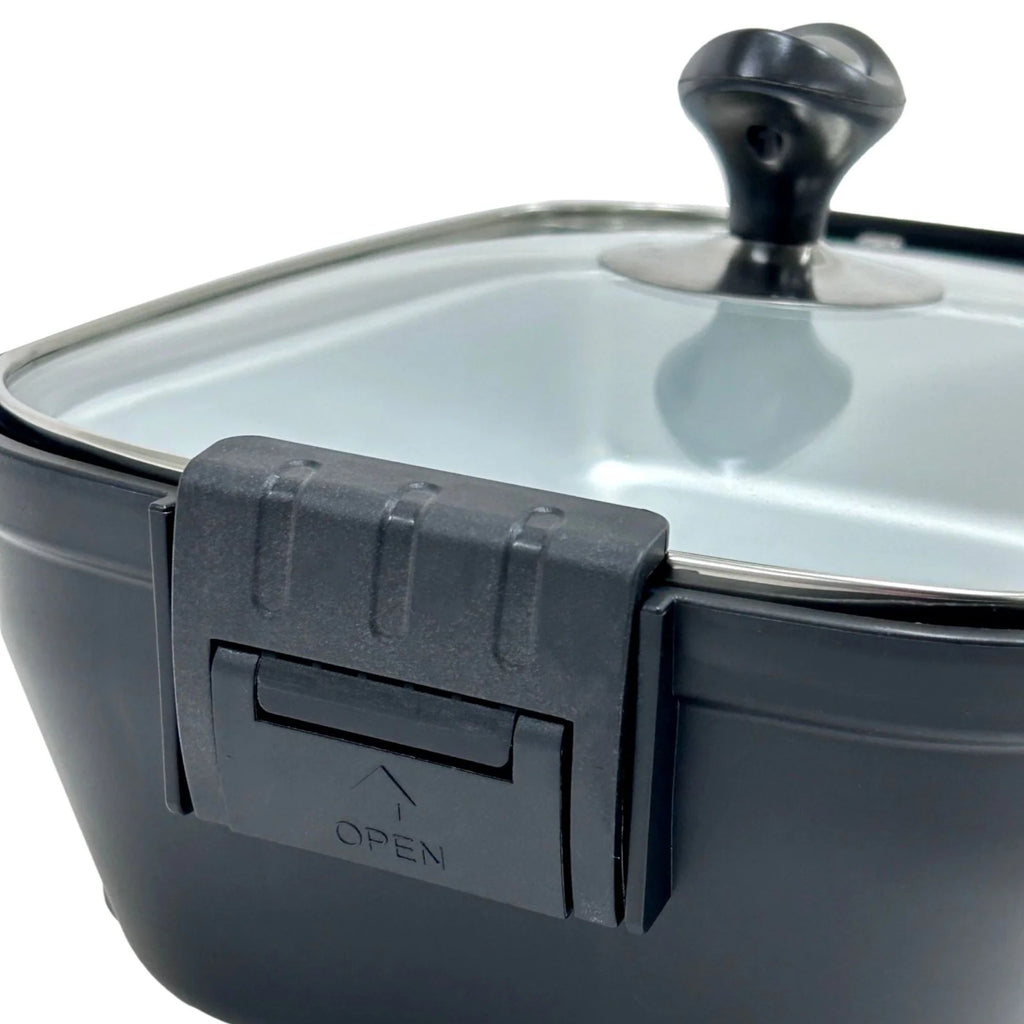 Wildtrak Offroad Portable 12V Roaster Stove 1.9L Electric Cooker