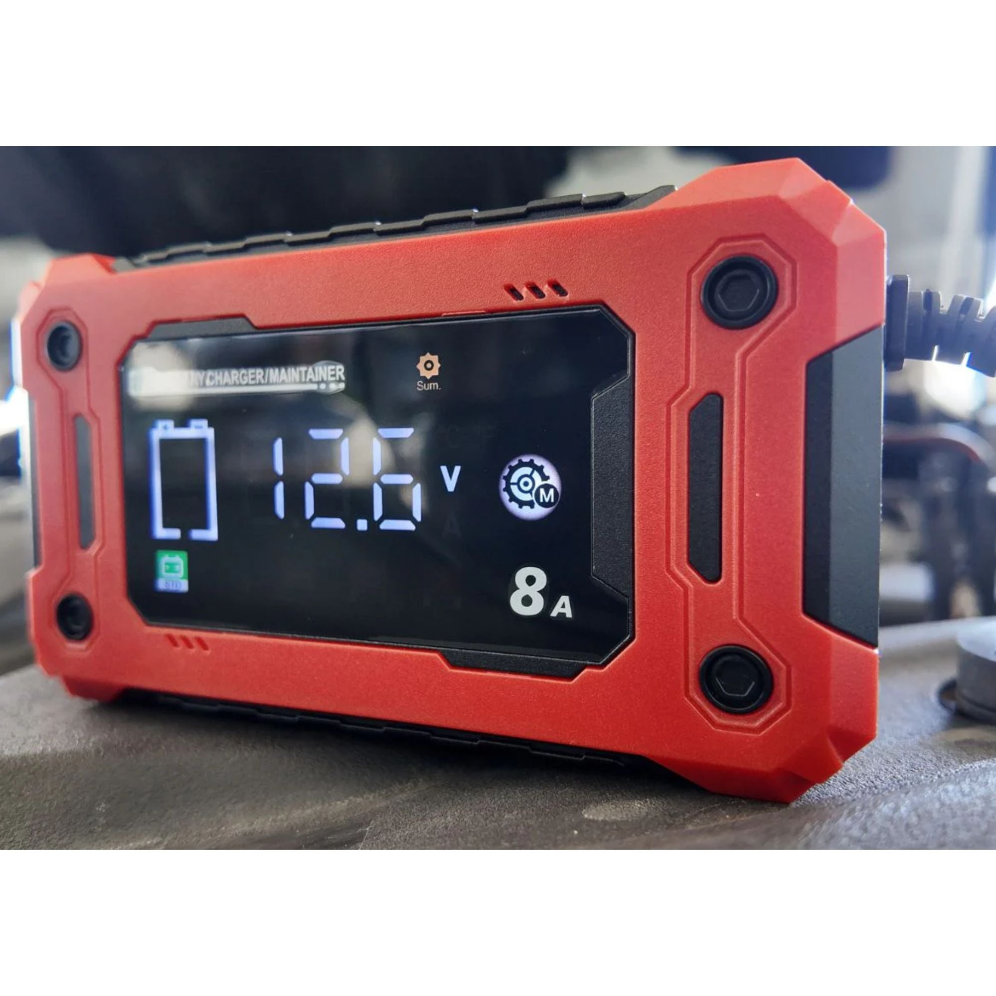 Wildtrak 12V 8A Battery Charger - Car, Boat, AGM & LiFePO₄ Compatible