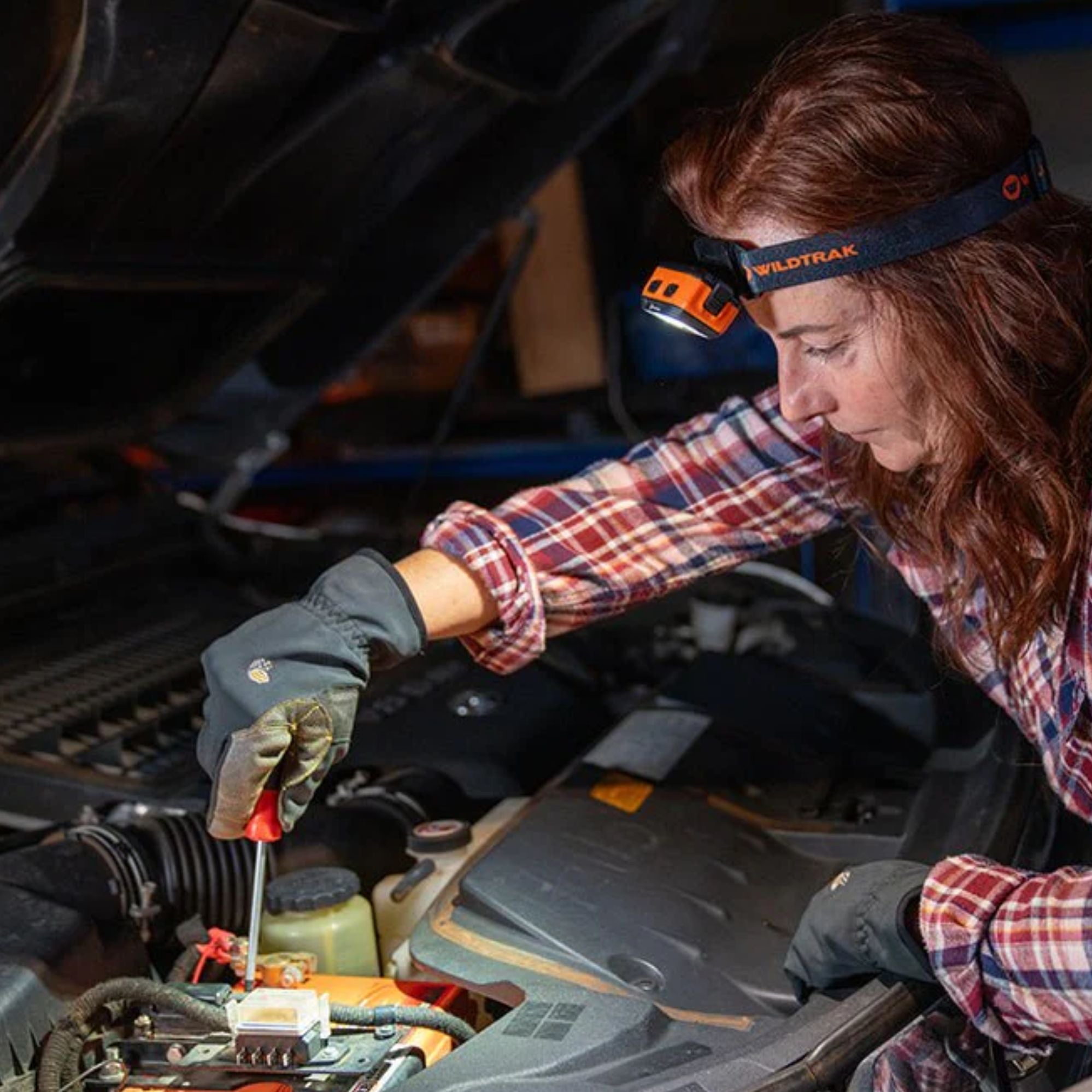 Wildtrak Rechargeable Dual Power Headlamp with Elastic Band 500L