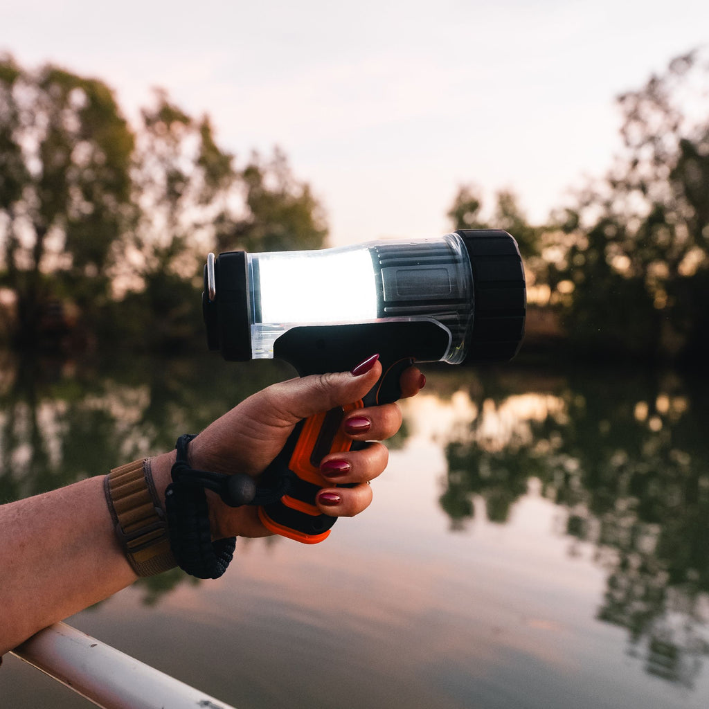 Wildtrak Spotlight Croc Hunter Max 3000 Lumens