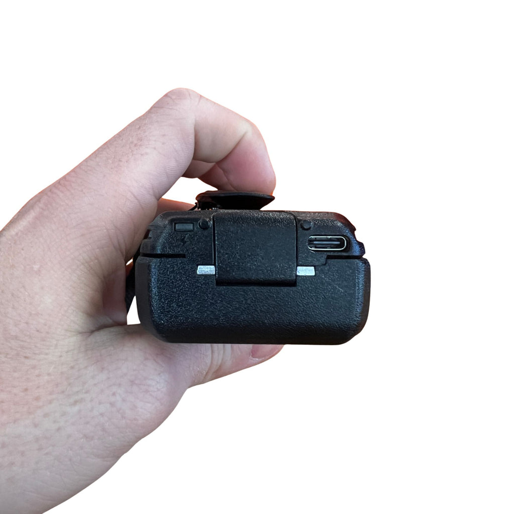 Wildtrak Radio UHF 5W Command X5 with LED Display