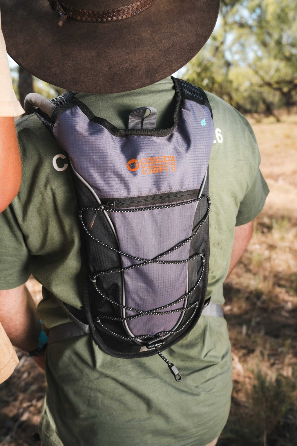 1.5L Loop Hydration Trekker Backpack with Adjustable Chest and Shoulder Straps, Zipped Storage Pockets