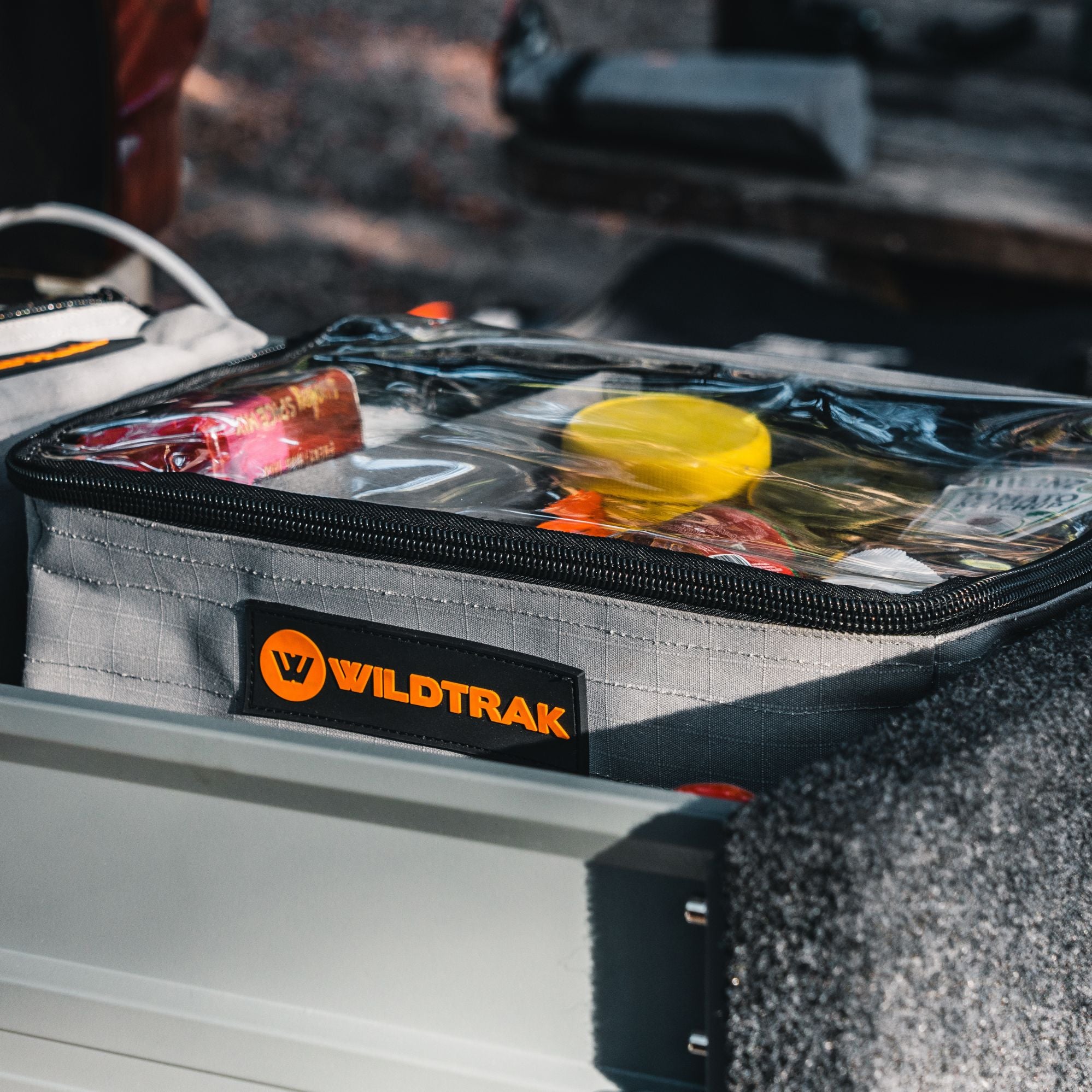 Wildtrak Heavy-duty Large Clear Top Storage Bag with Handles 35x25x13cm