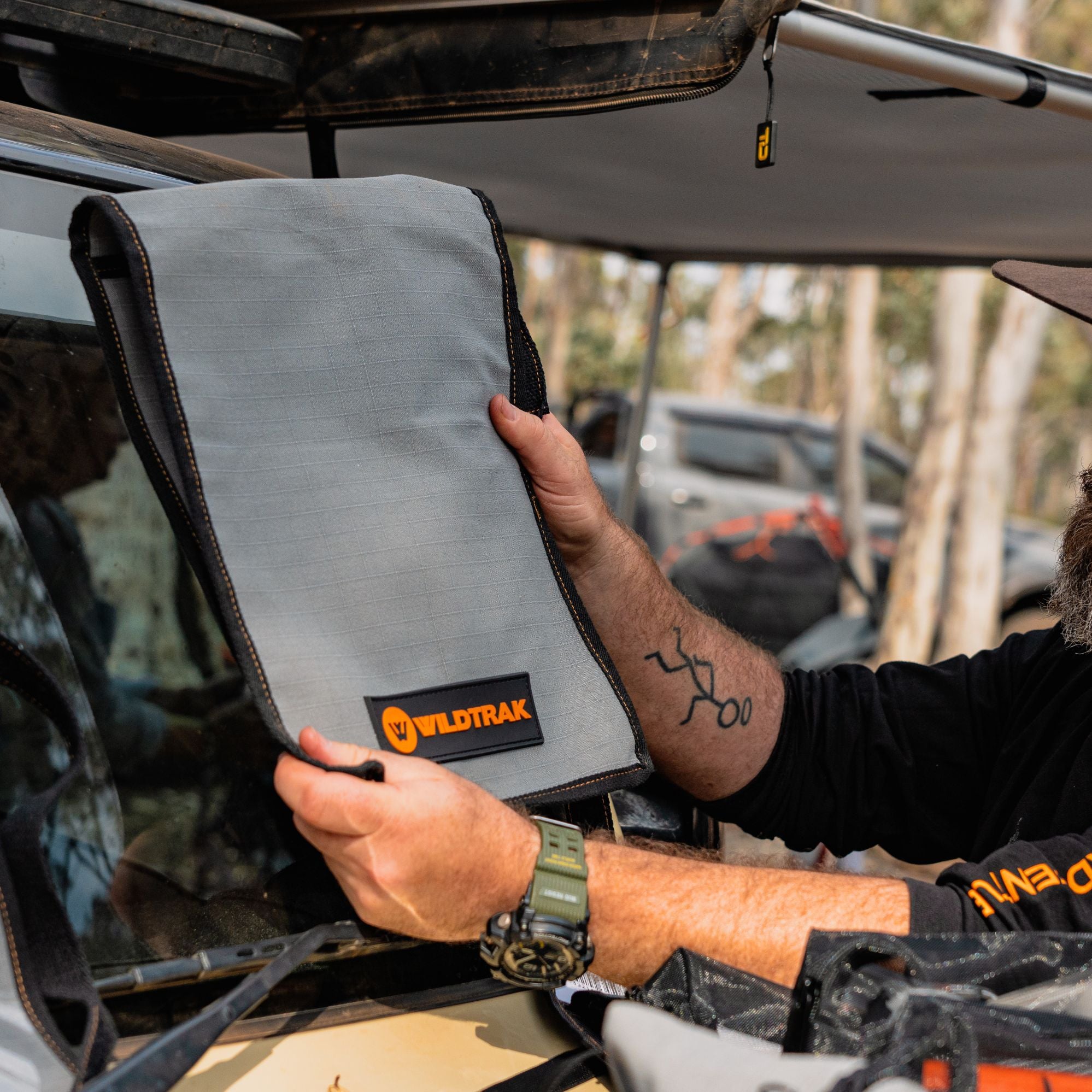 Wildtrak 4 Compartment 400gsm Ripstop Canvas Knife Wrap 45x28cm
