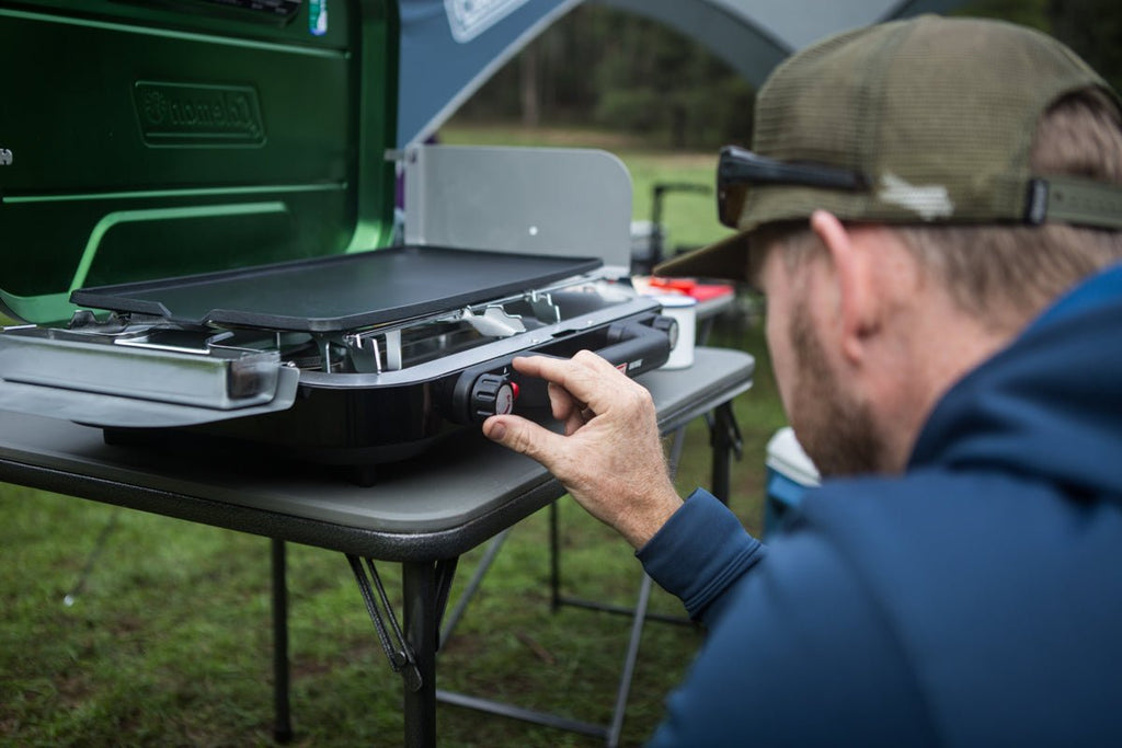 Coleman Eventemp 3-Burner Stove with Griddle and Built in Wind Guards, Stainless Steel Burners