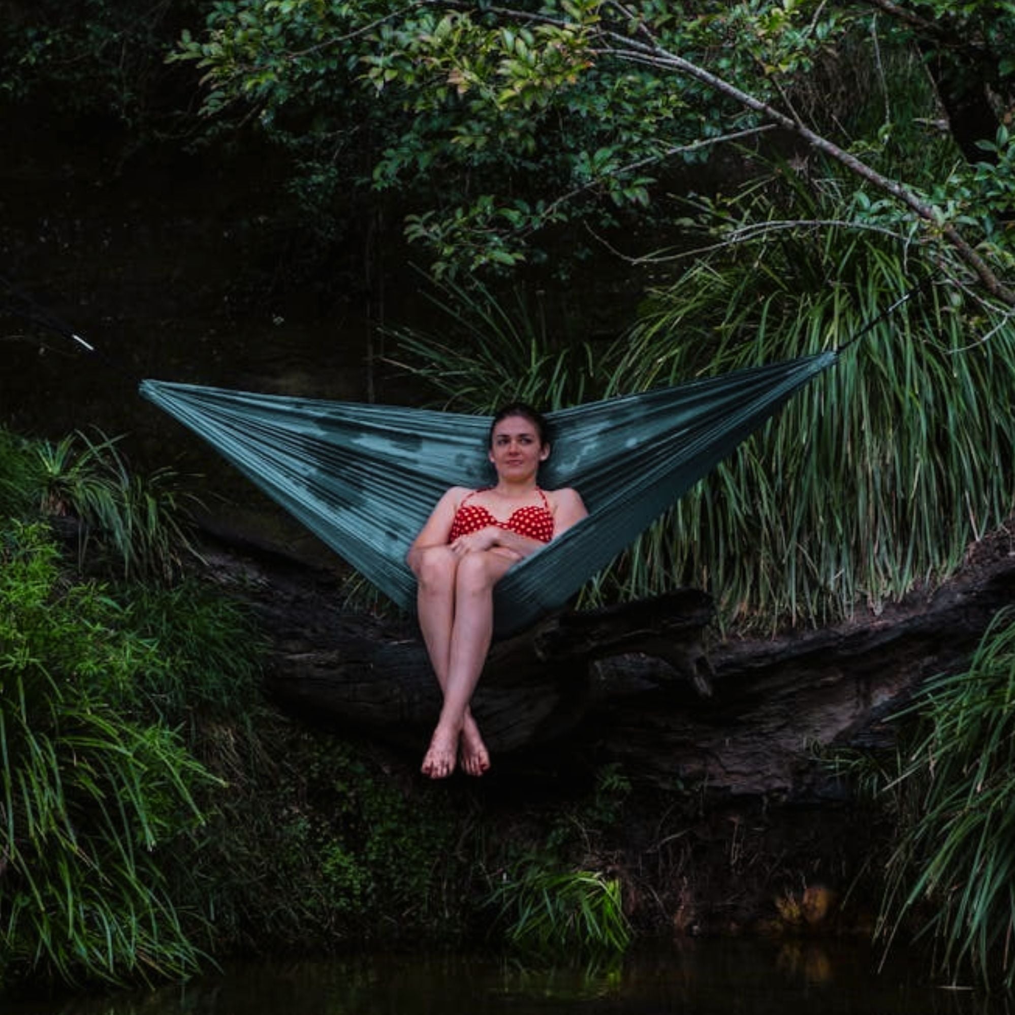 Coleman Lightweight Nylon Universal Sling Hammock 148 x 220 cm, 180kg