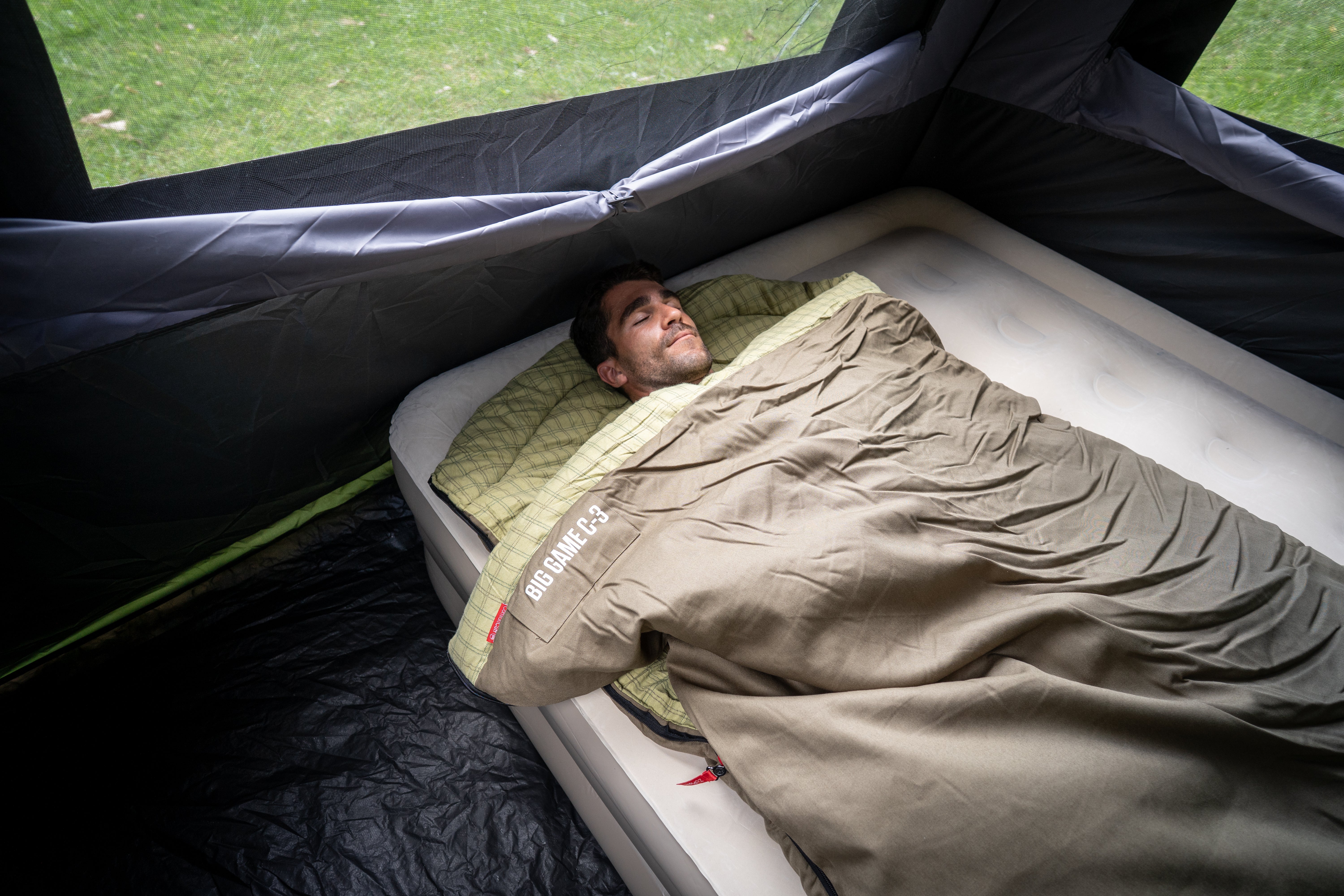 Big Game C−6 Hooded Sleeping Bag | −6°C Rated | Extra-Large Cold Weather Sleeping Bag for Camping & Outdoor Adventures