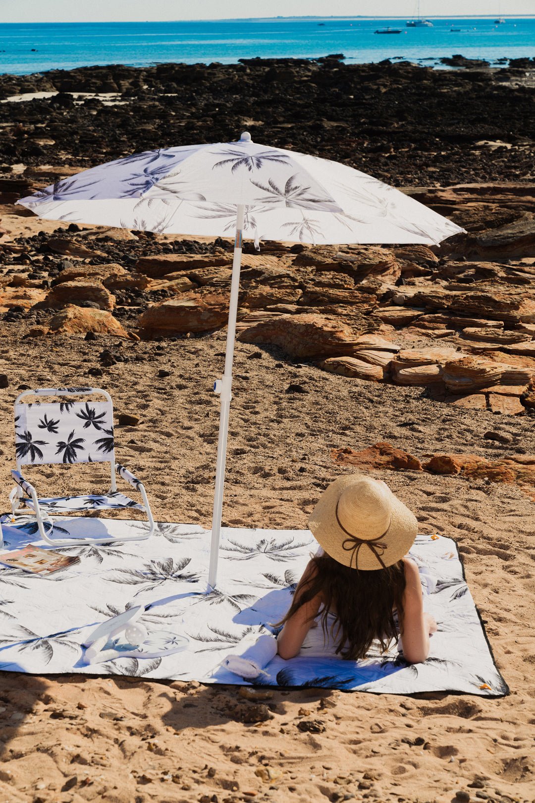 Havana 1.6m Beach Umbrella with Carry Bag, Shoulder Strap