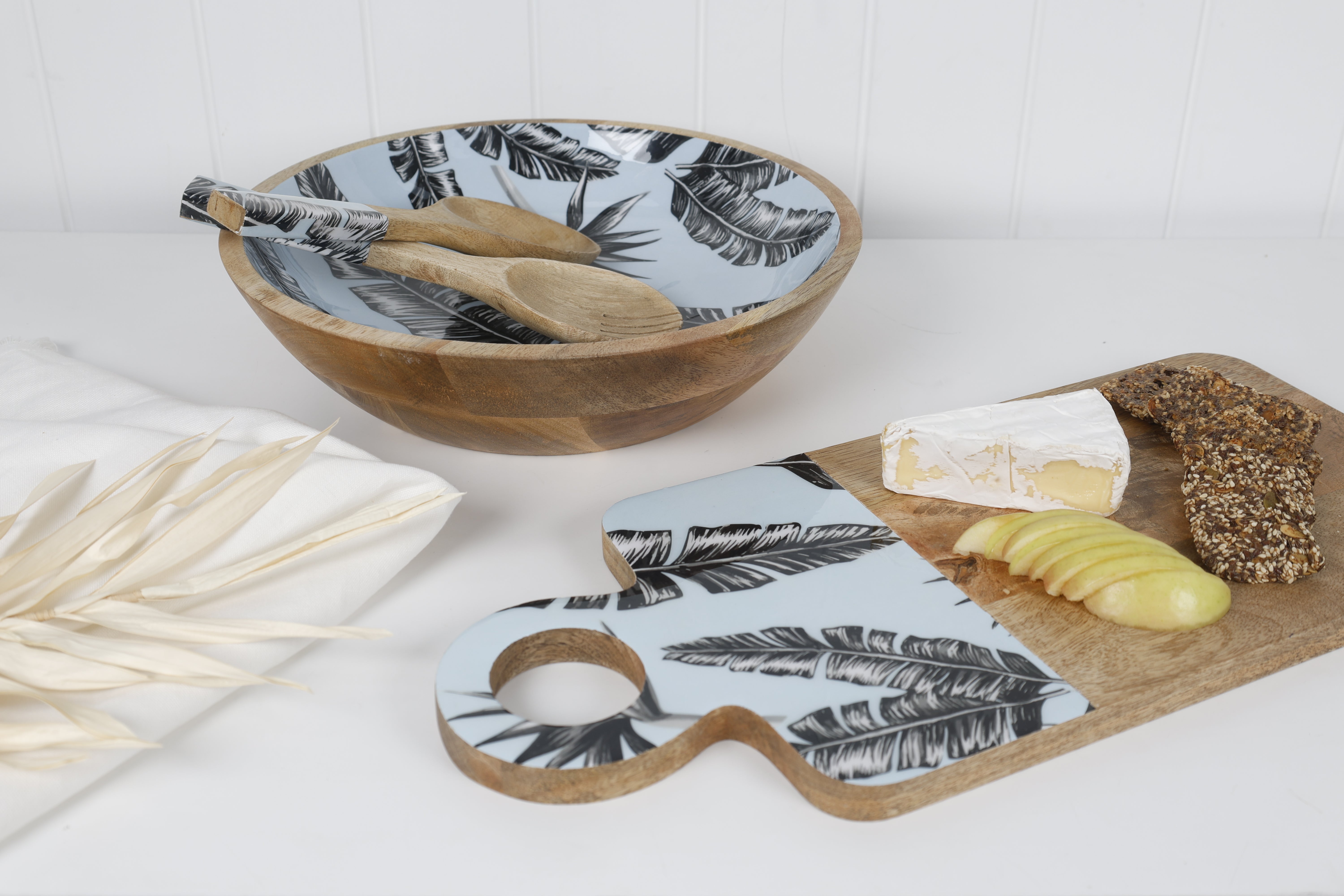 Sorrento 2pc Mango  Salad Servers 24cm - Wood & Enamel